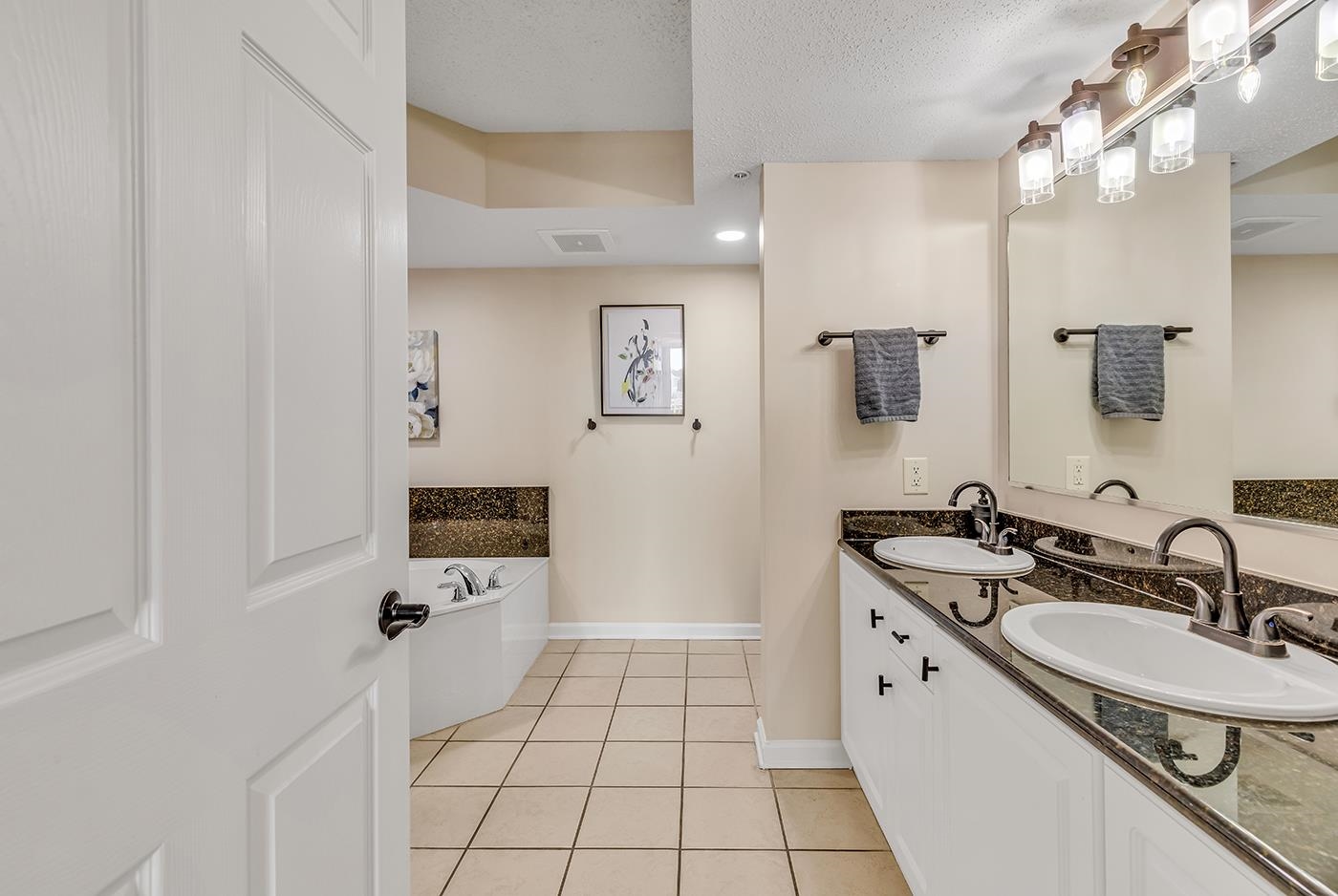 2151 Bridge View Ct. Property Photo 34