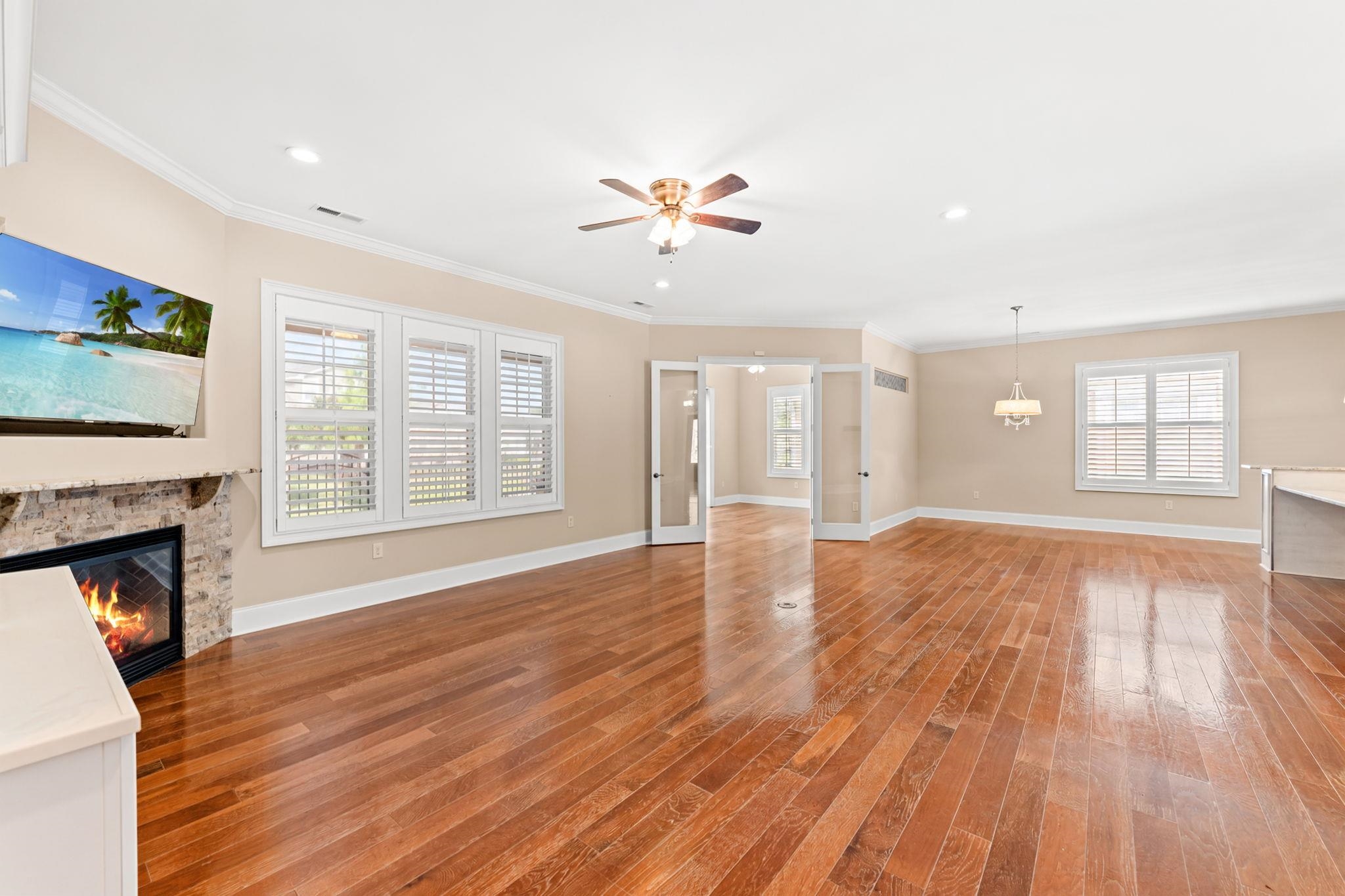 2117 Via Palma Dr. Property Photo 13