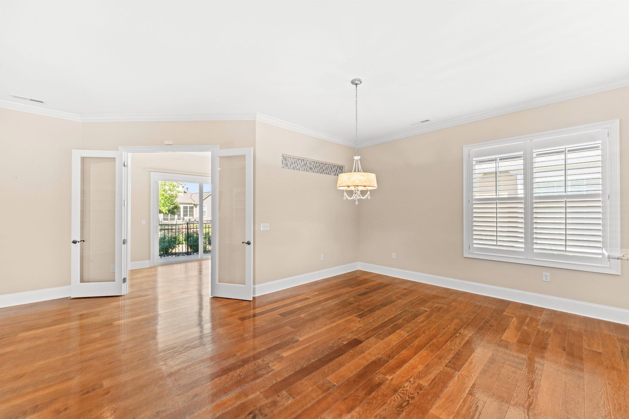 2117 Via Palma Dr. Property Photo 15