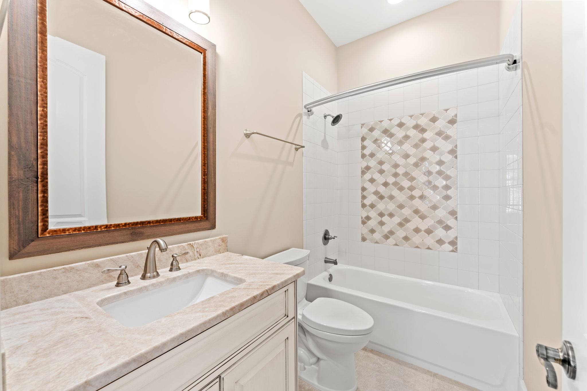 2117 Via Palma Dr. Property Photo 25