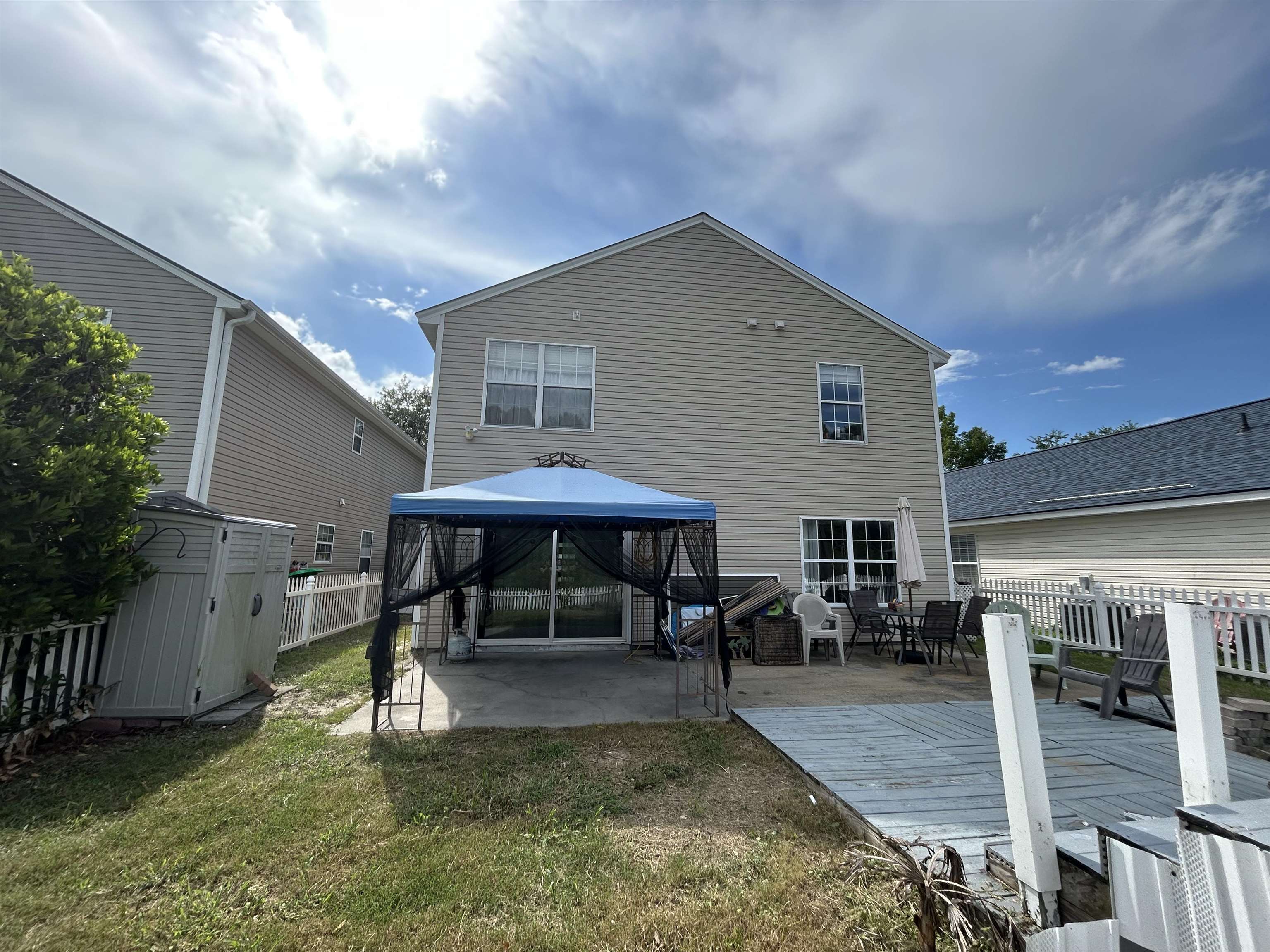 464 Dandelion Ln. Property Photo 4