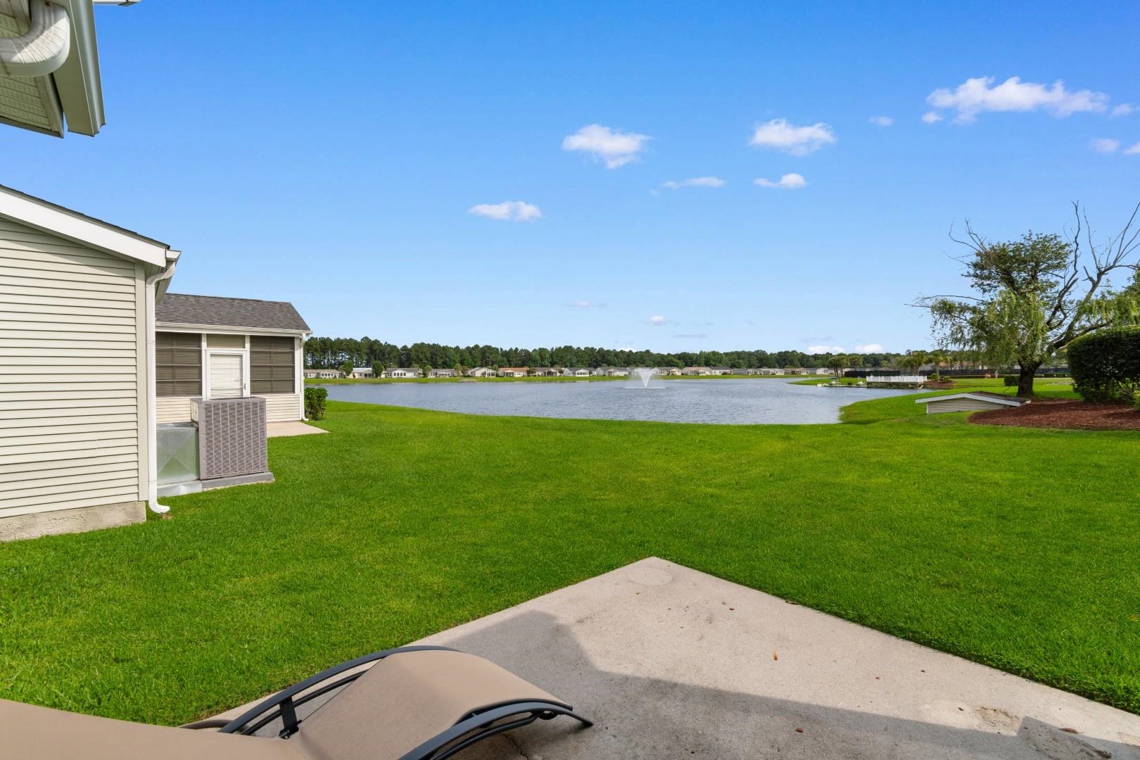 158 Lakeside Crossing Dr. Property Photo 25