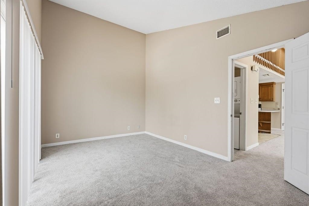1205 Tiffany Ln. Property Photo 17