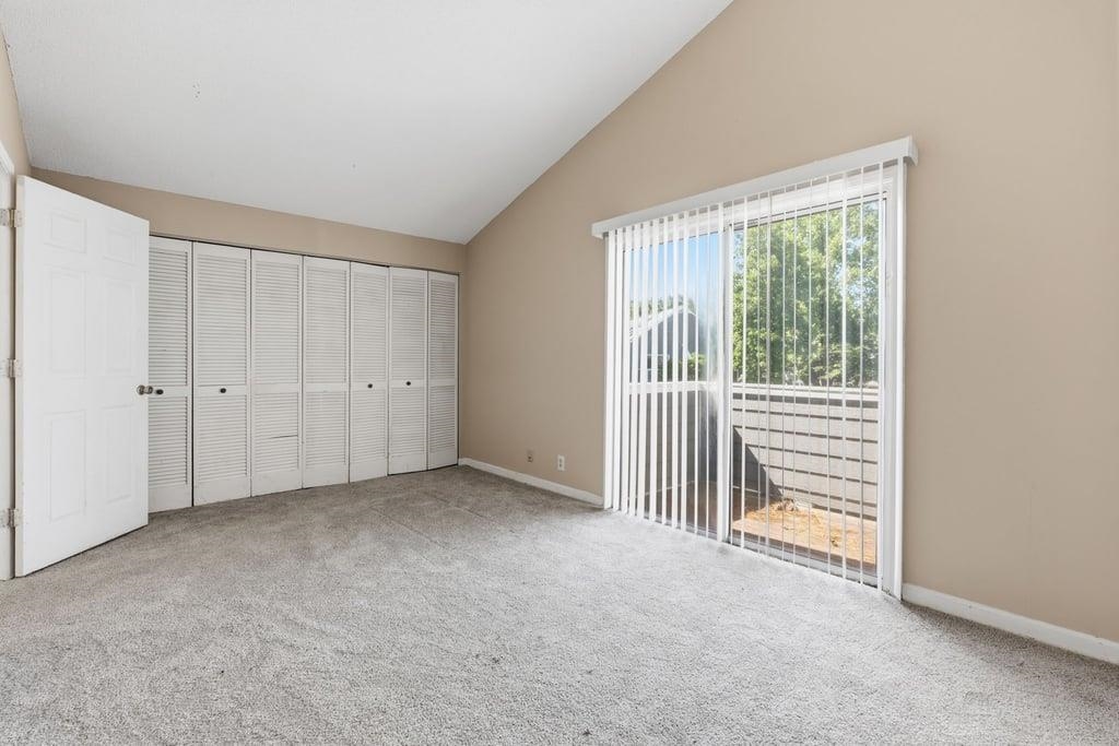 1205 Tiffany Ln. Property Photo 18