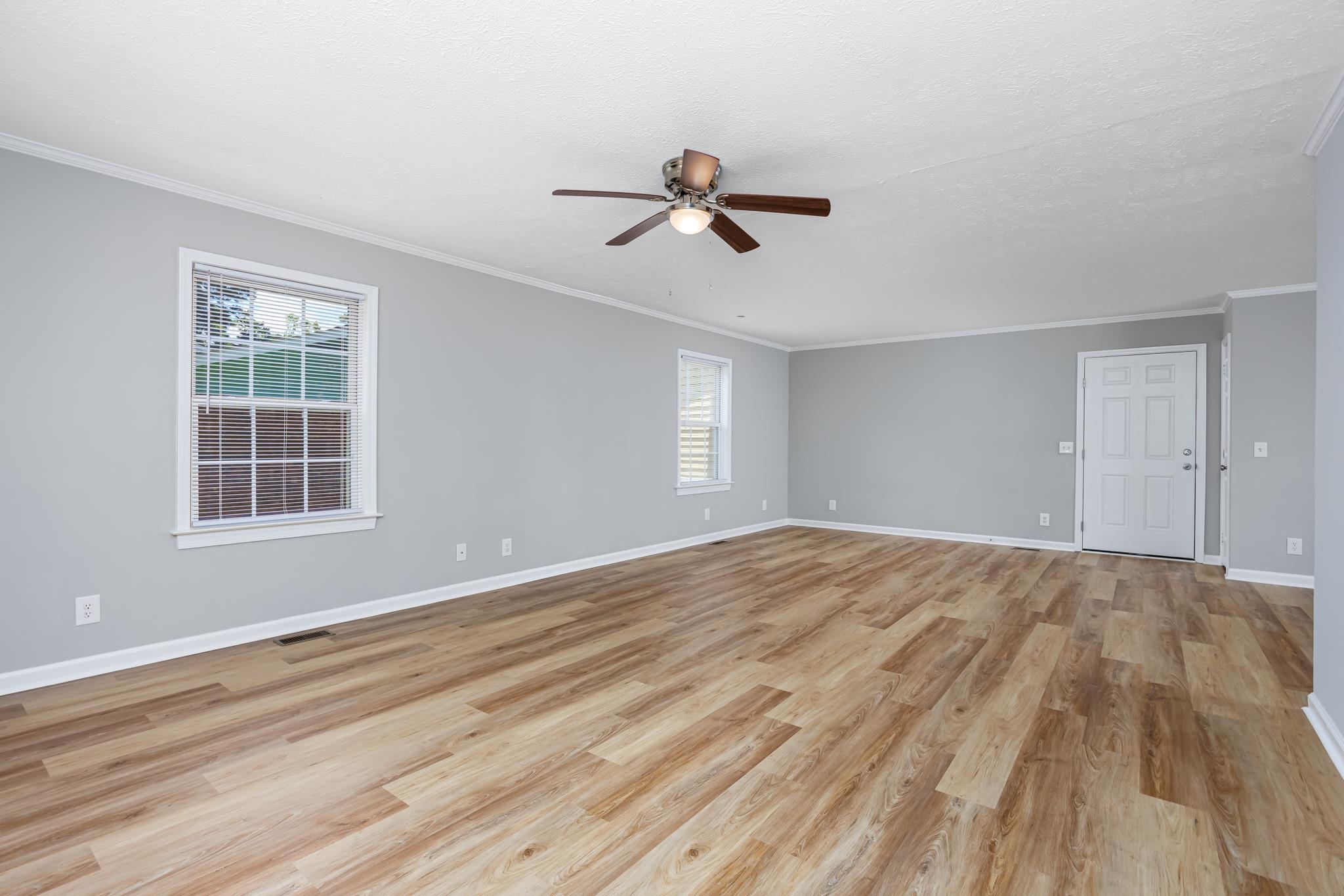 507 Forestbrook Dr. Property Photo 4