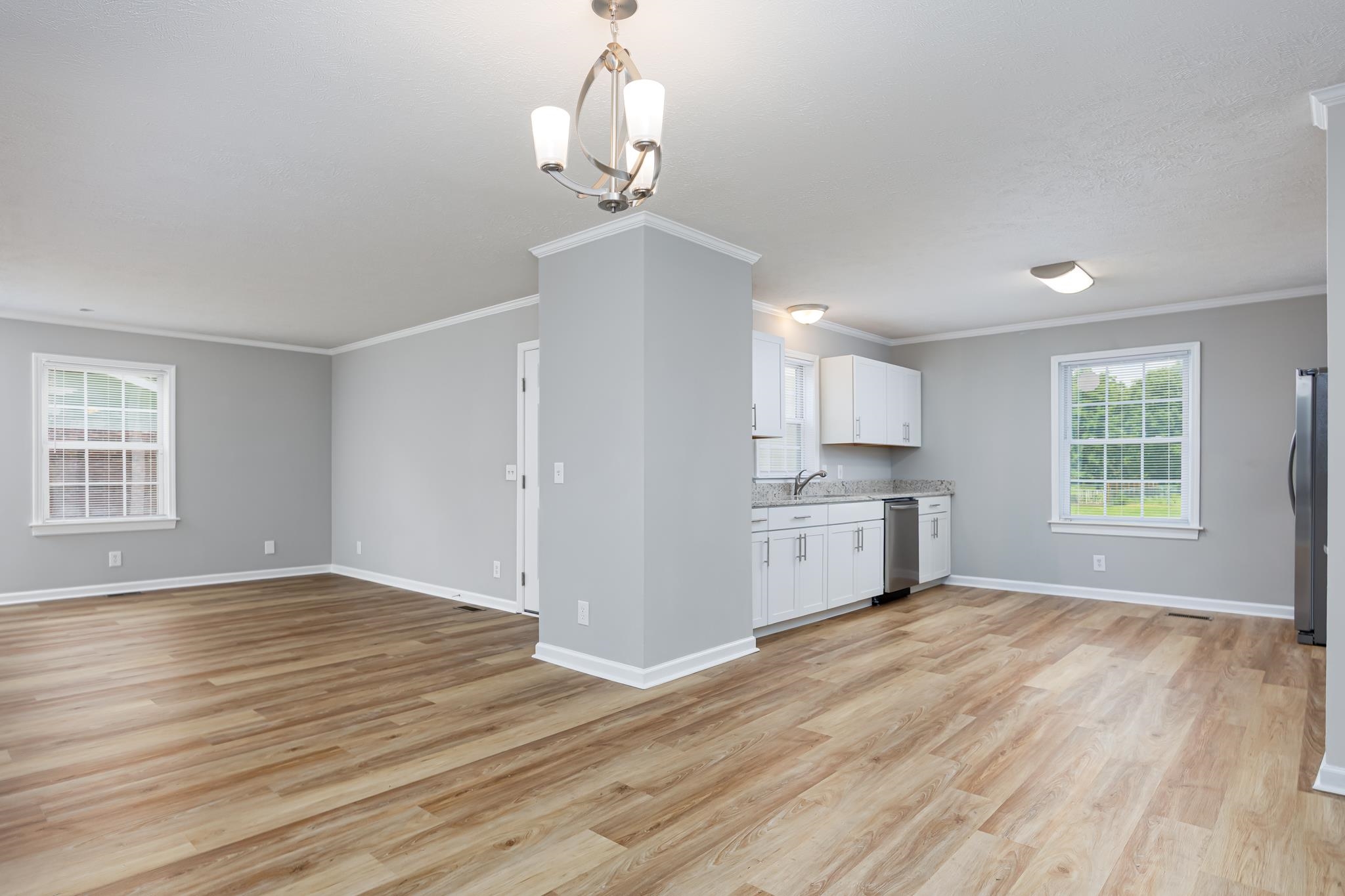 507 Forestbrook Dr. Property Photo 8