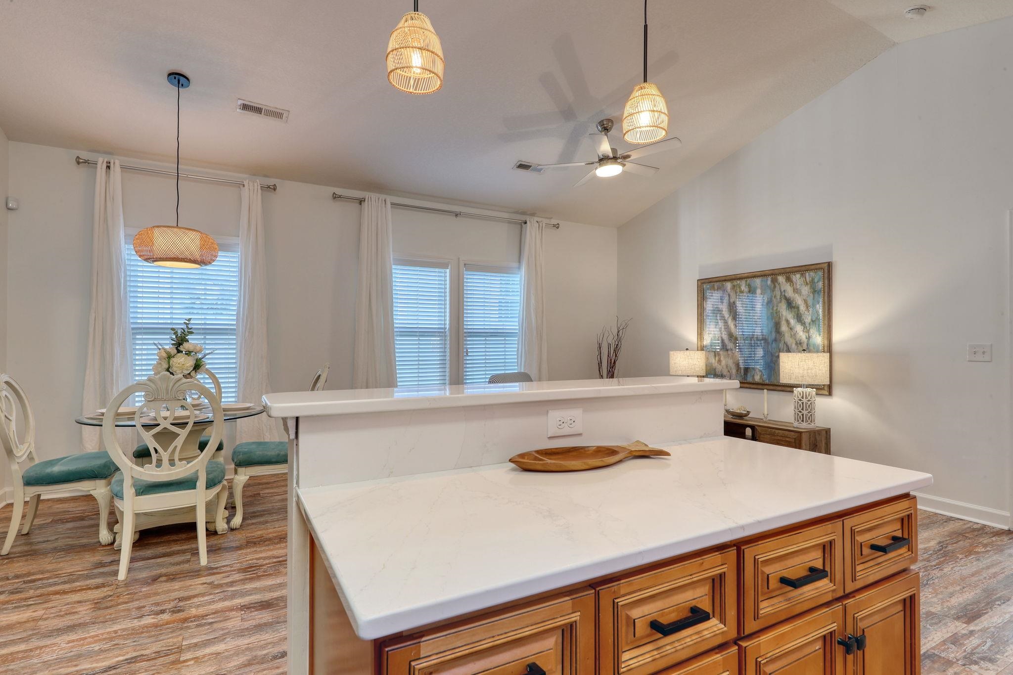 502 Castellar Ln. Property Photo 22