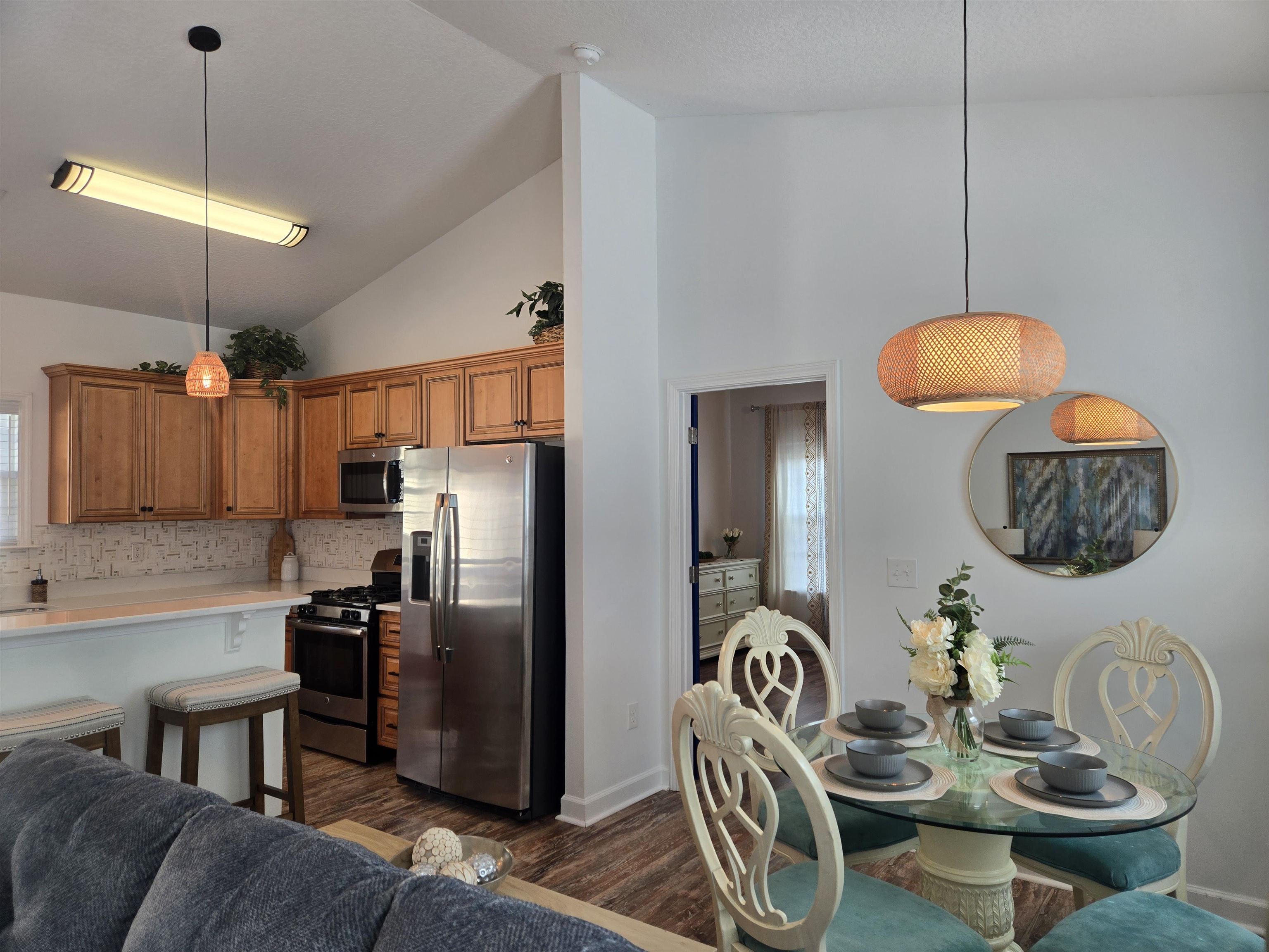 502 Castellar Ln. Property Photo 31