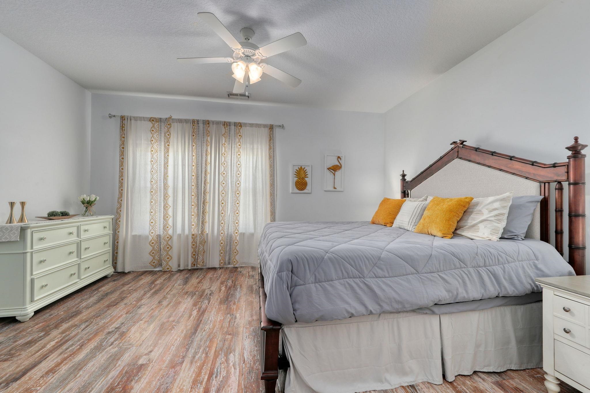 502 Castellar Ln. Property Photo 34