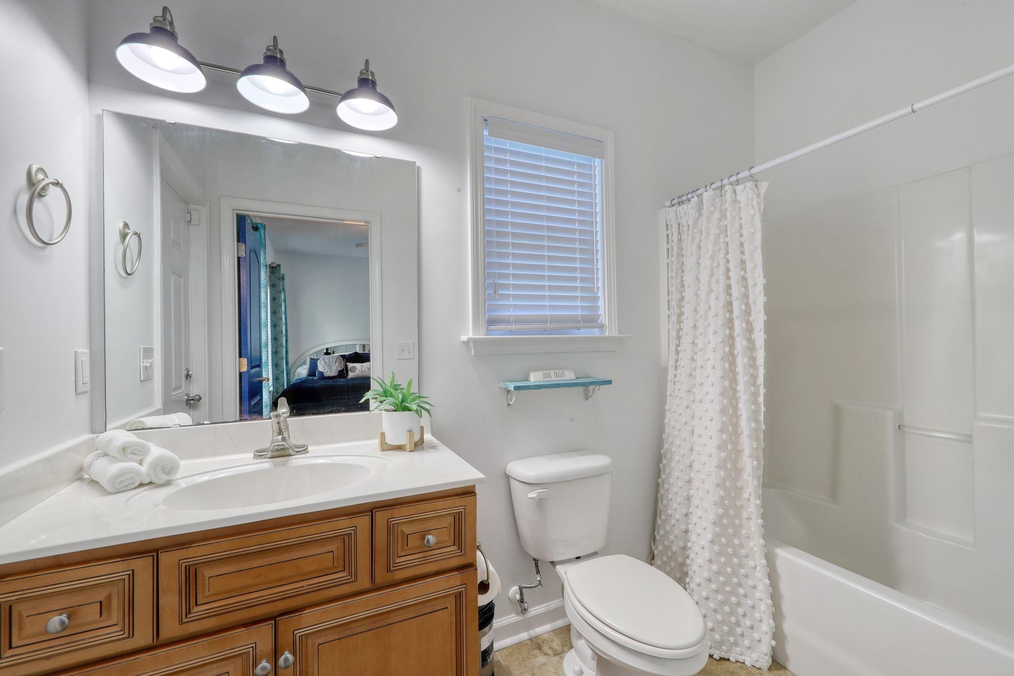 502 Castellar Ln. Property Photo 49