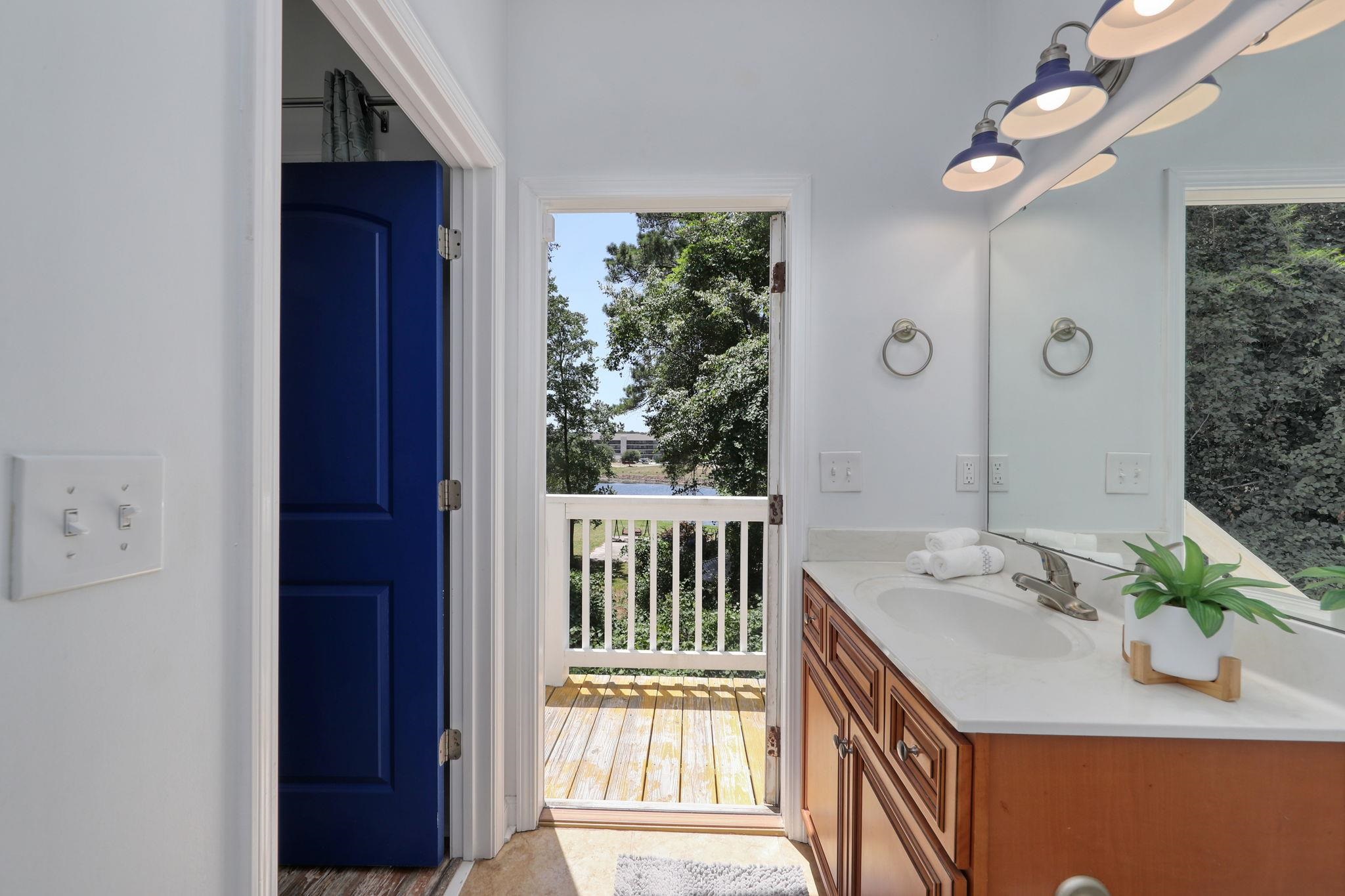 502 Castellar Ln. Property Photo 51
