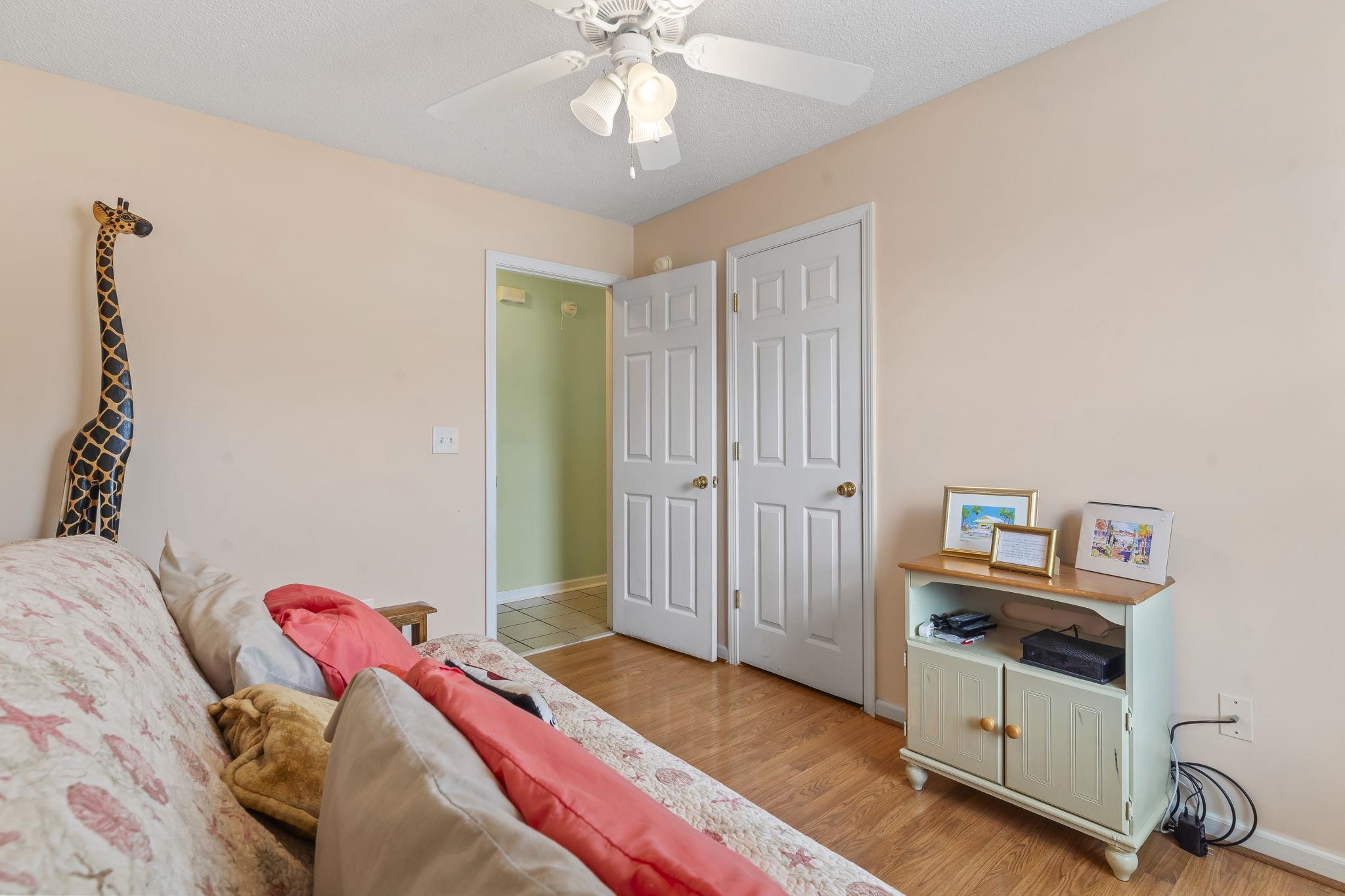 923 Don Donald Ct. Property Photo 9