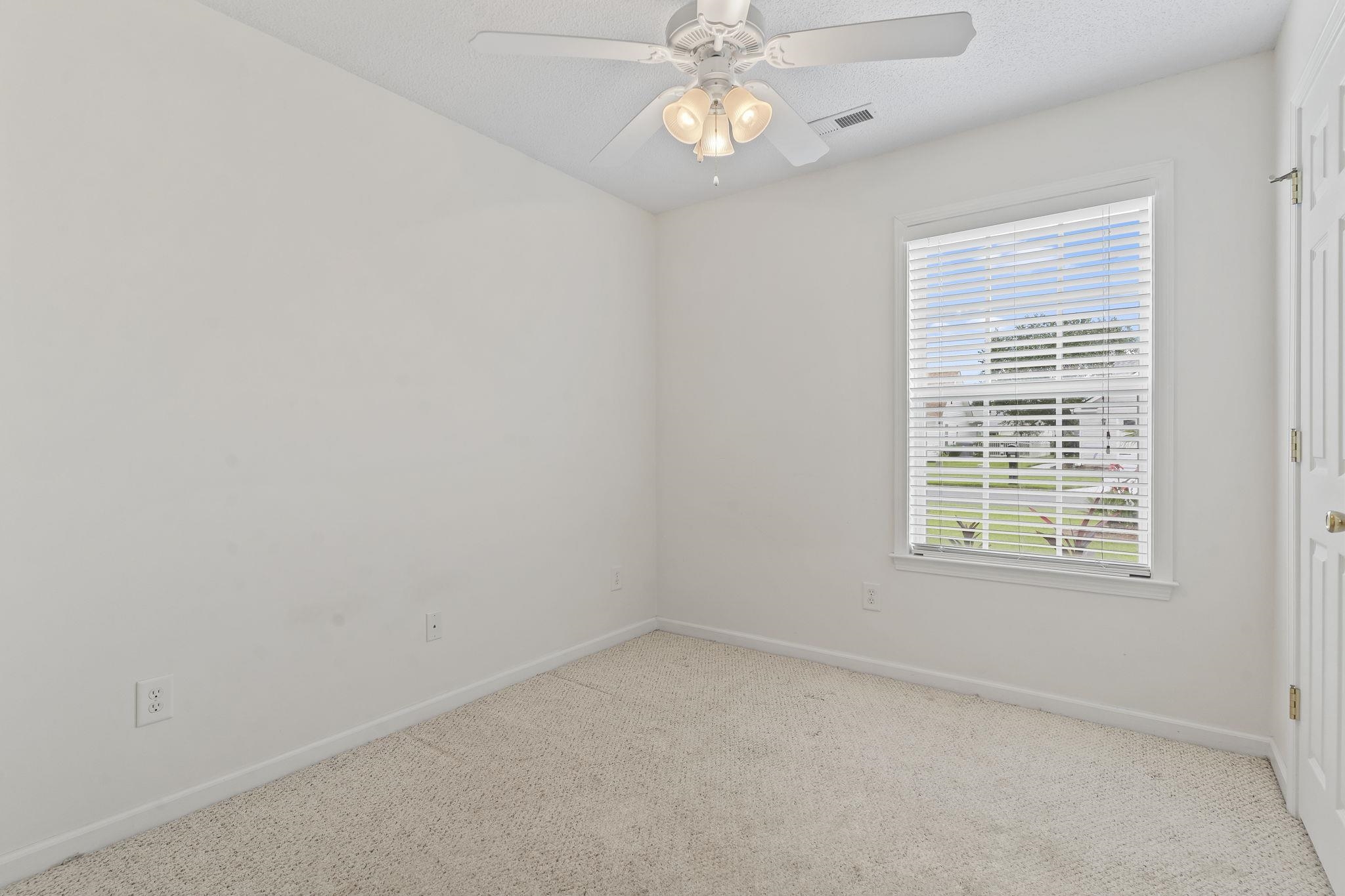 923 Don Donald Ct. Property Photo 11