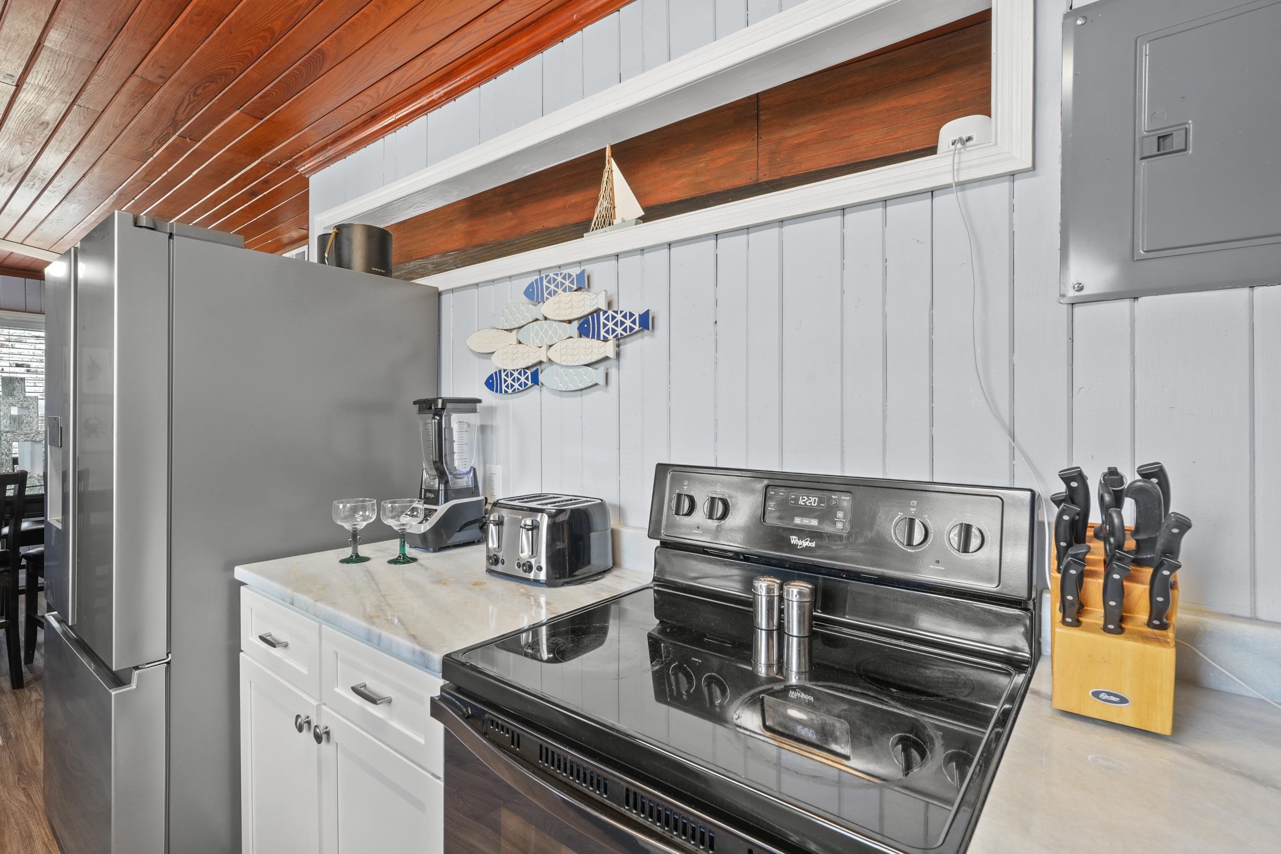 2006 S Ocean Blvd. Property Photo 9