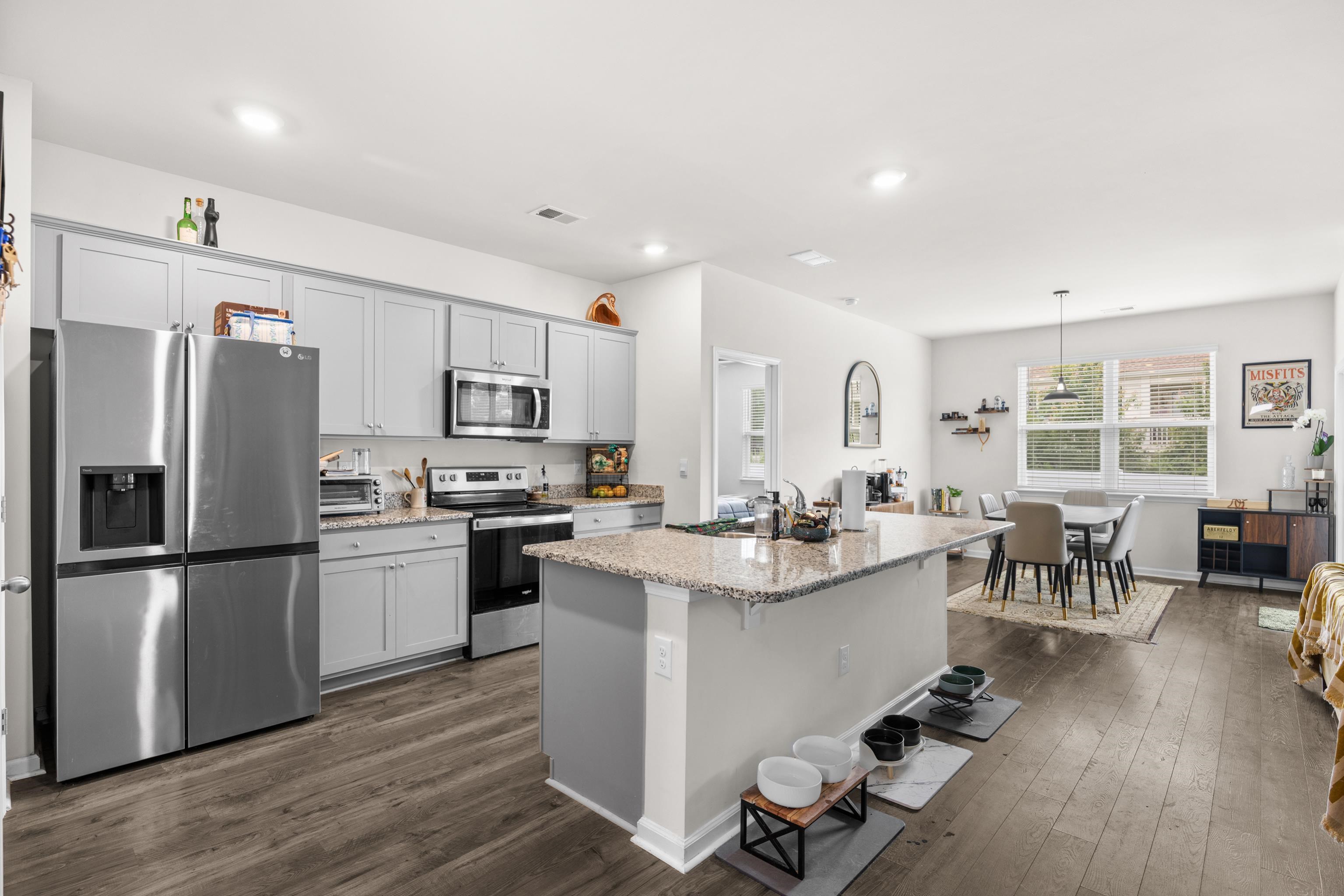 1216 Sennema Circle Property Photo 8