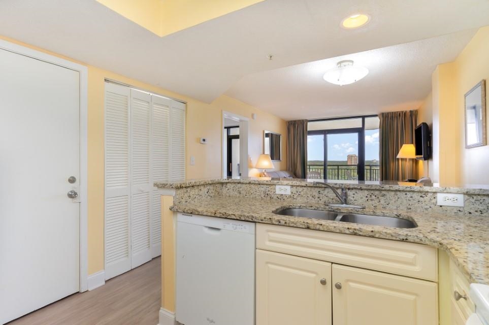 201 77th Ave. N Property Photo 11