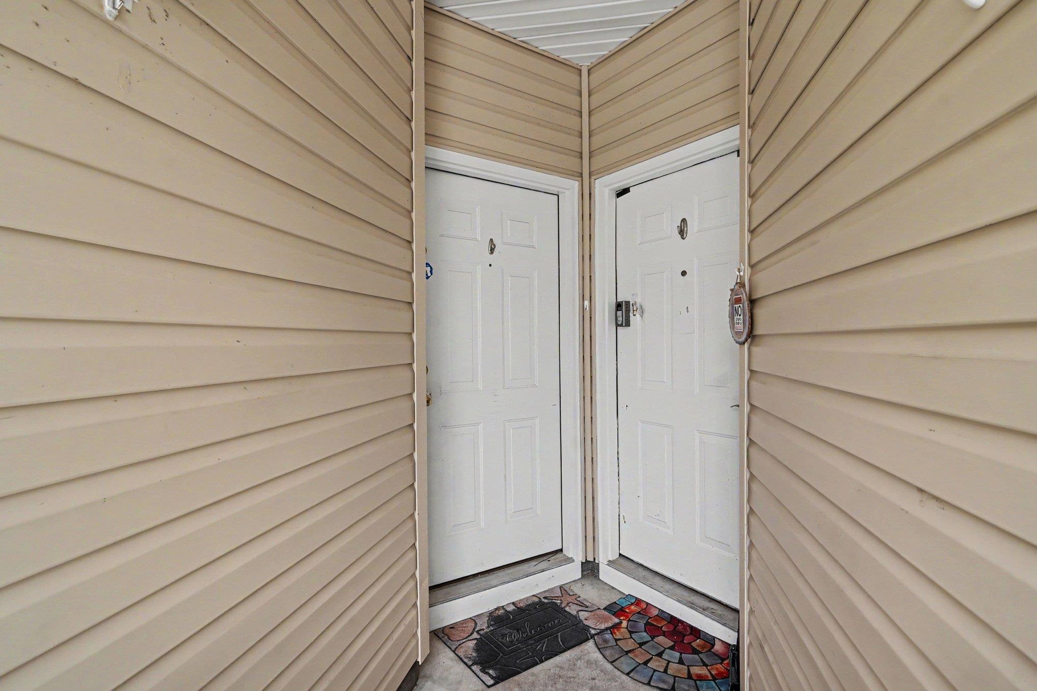 505 Beach Walk Pl. Property Photo 2