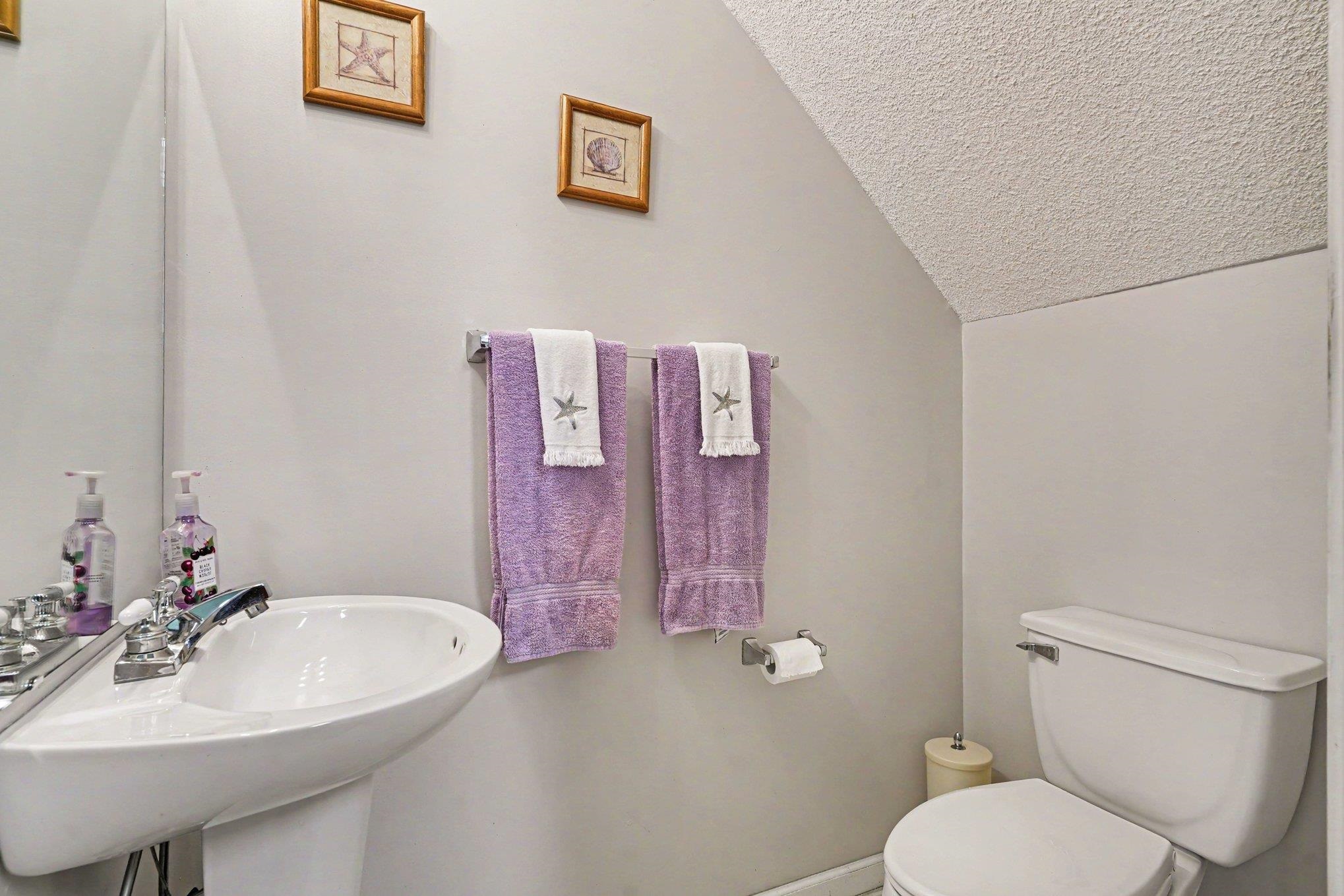 505 Beach Walk Pl. Property Photo 11