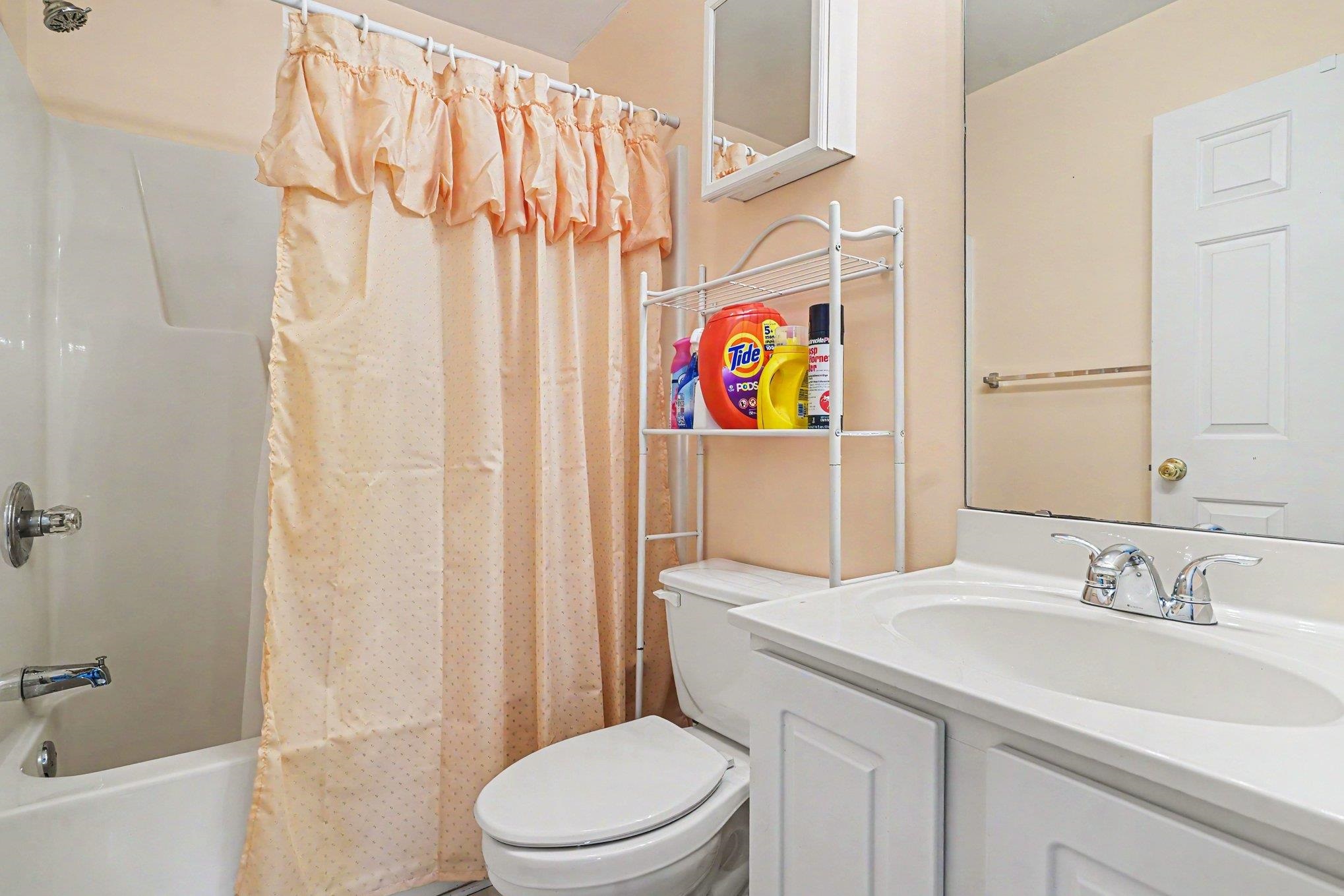 505 Beach Walk Pl. Property Photo 21