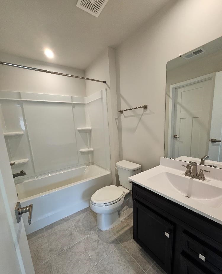 303 Golan Circle Property Photo 8