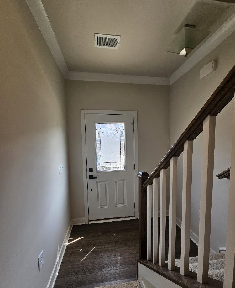 303 Golan Circle Property Photo 9