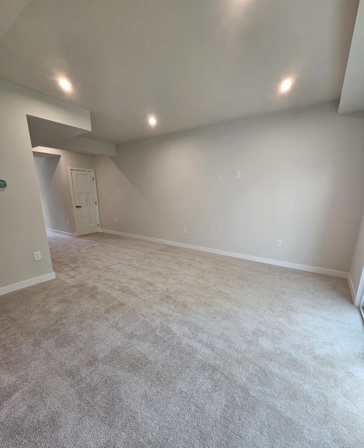 303 Golan Circle Property Photo 27