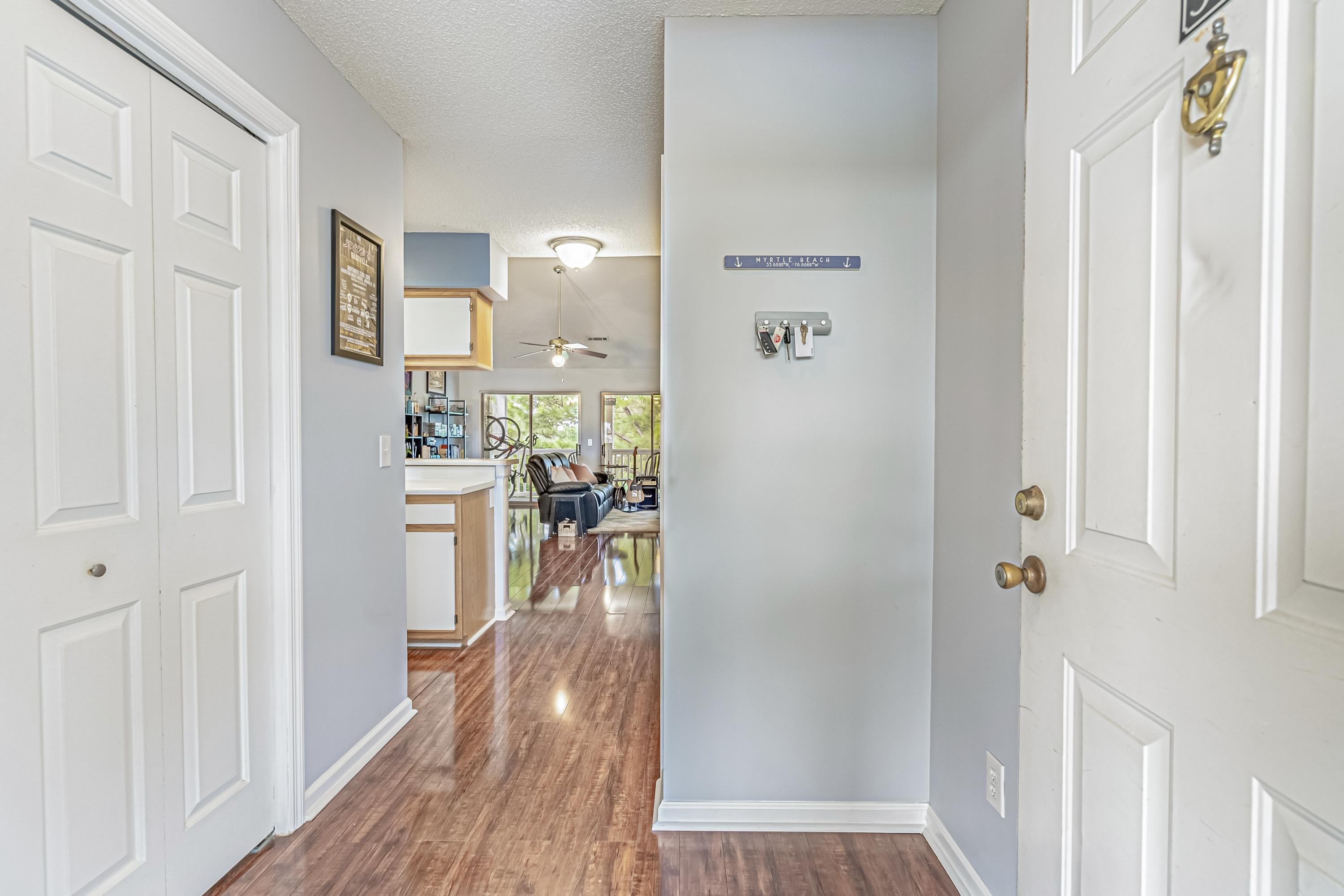 4930 Windsor Green Way Property Photo 4