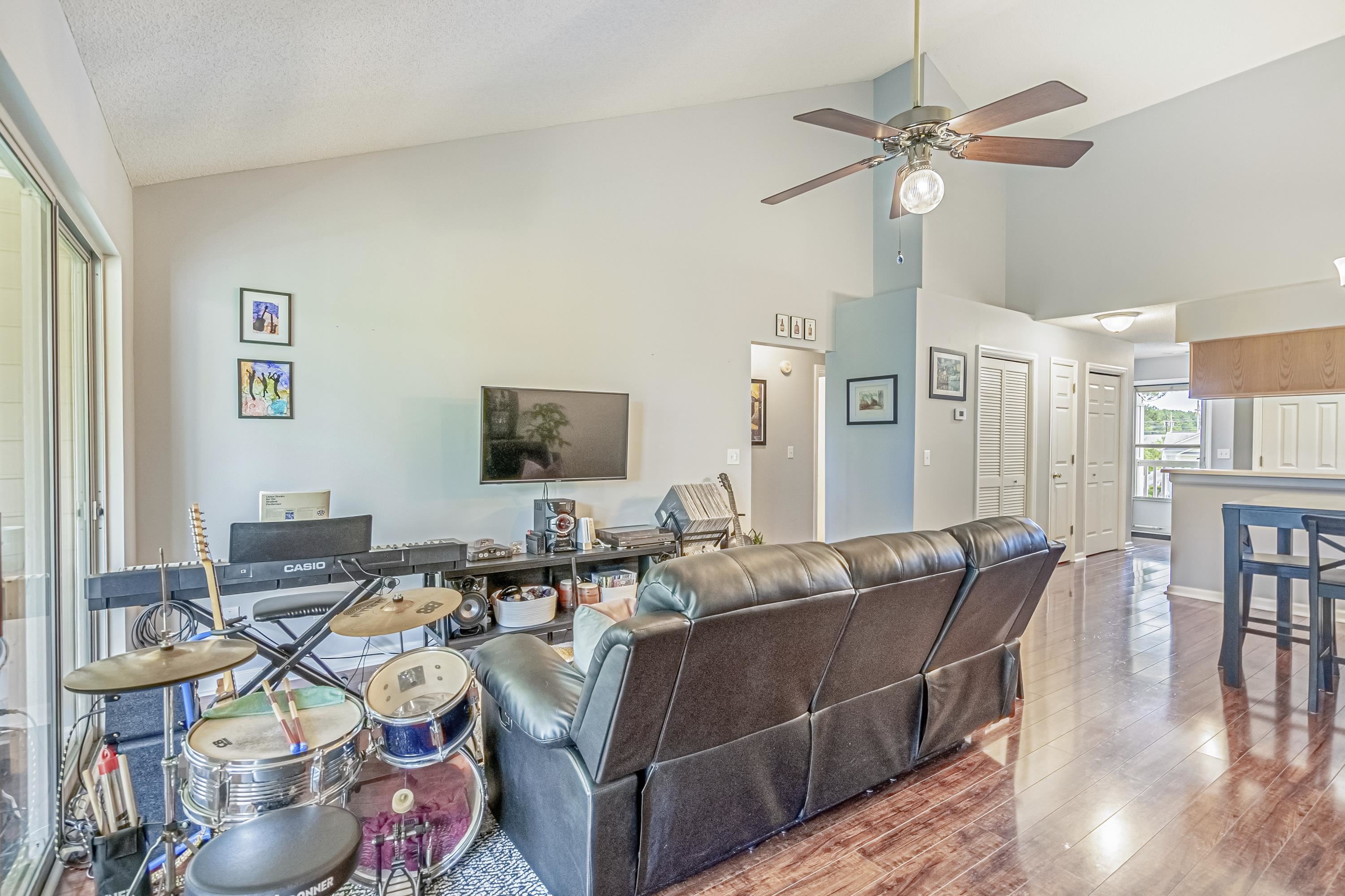 4930 Windsor Green Way Property Photo 17