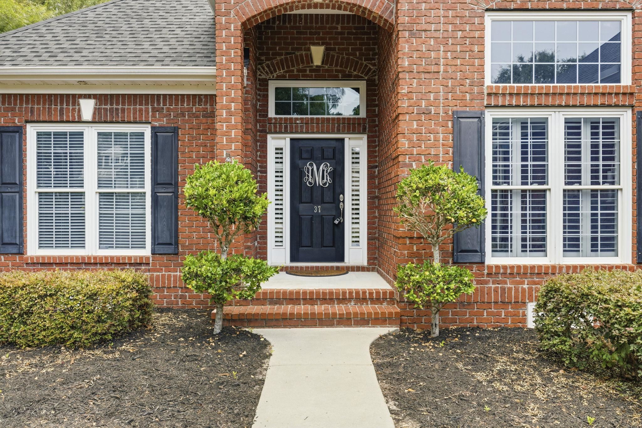 37 Highwood Circle Property Photo 7