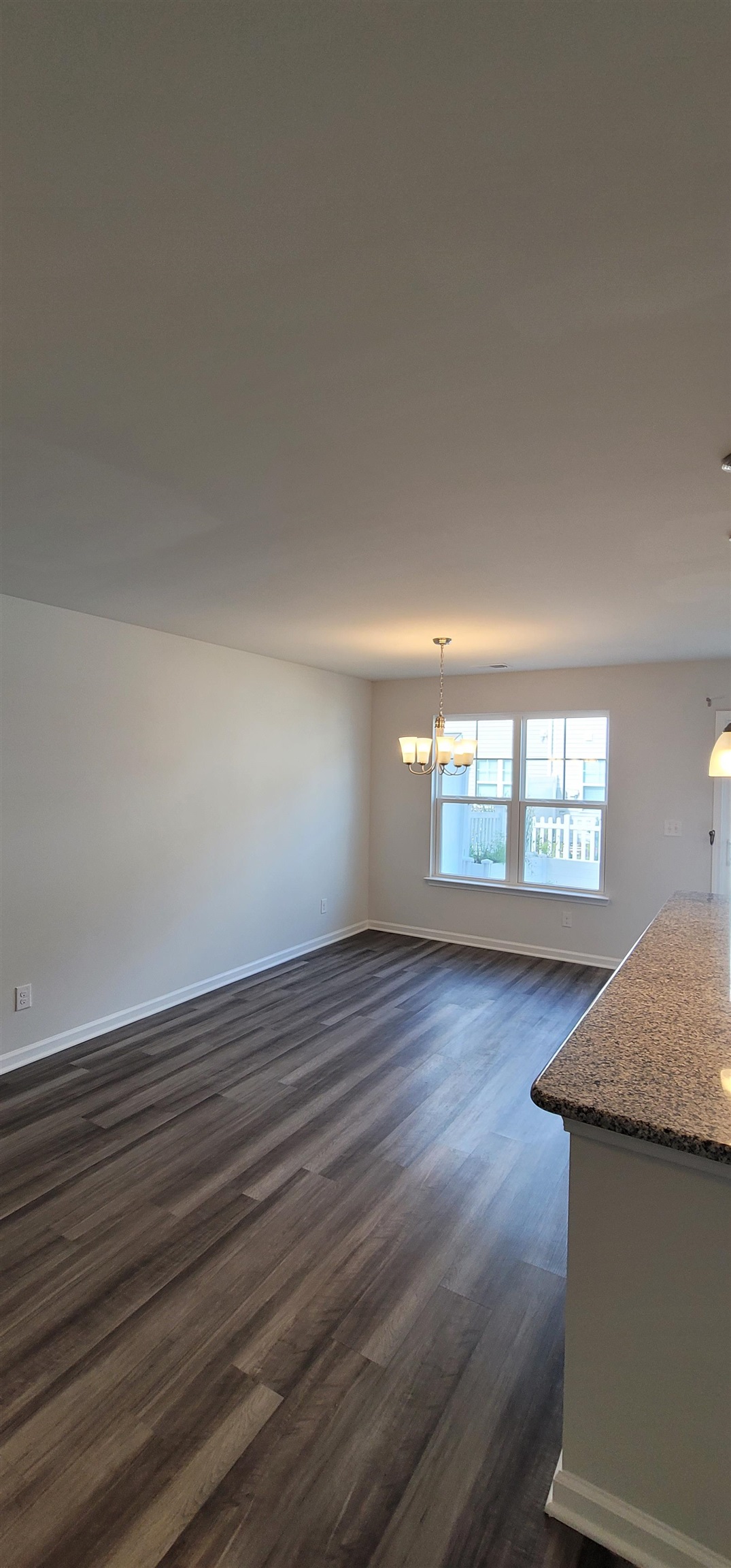 1135 Fairway Ln. Property Photo 5