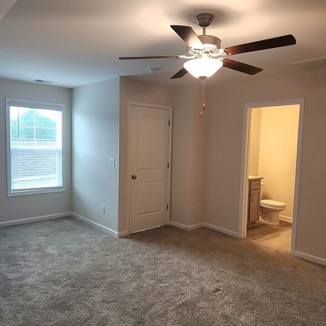497 Hillsborough Dr. Property Photo 12