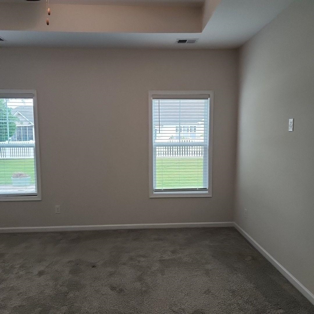 497 Hillsborough Dr. Property Photo 25