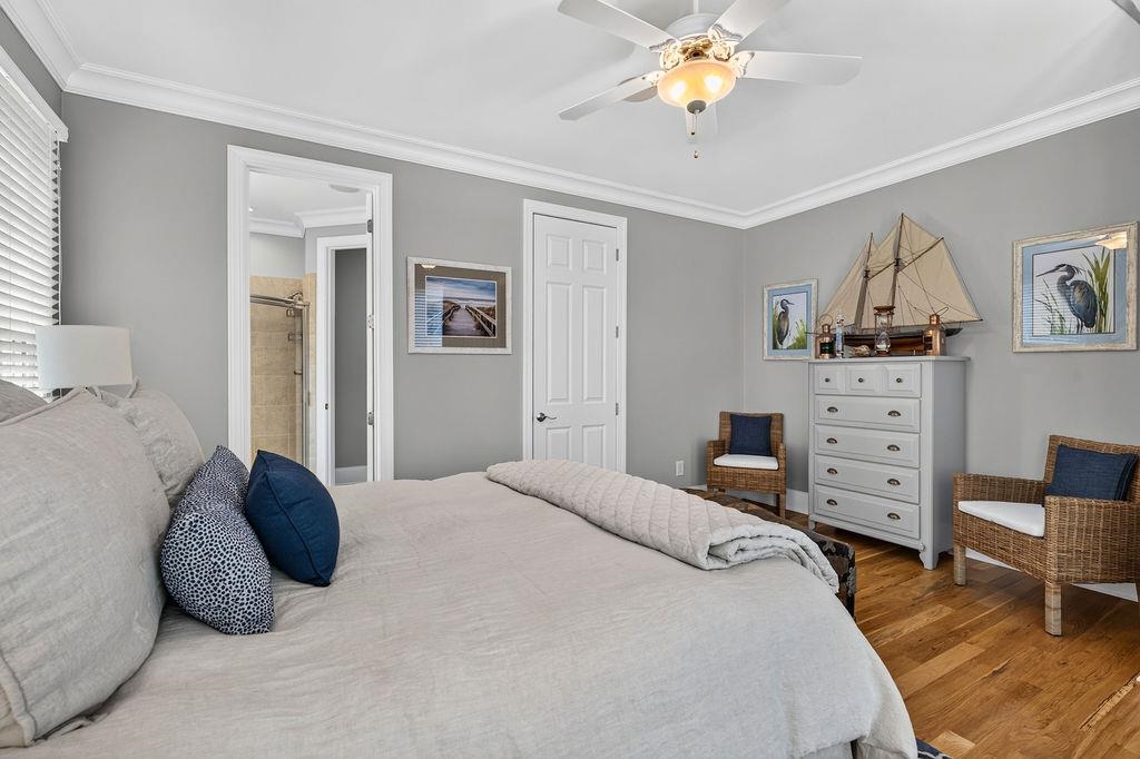 335 Old Carriage Loop Property Photo 14