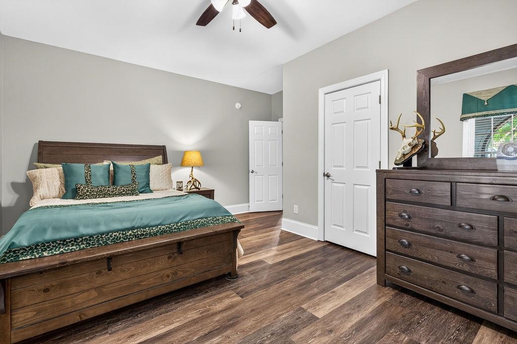 335 Old Carriage Loop Property Photo 49