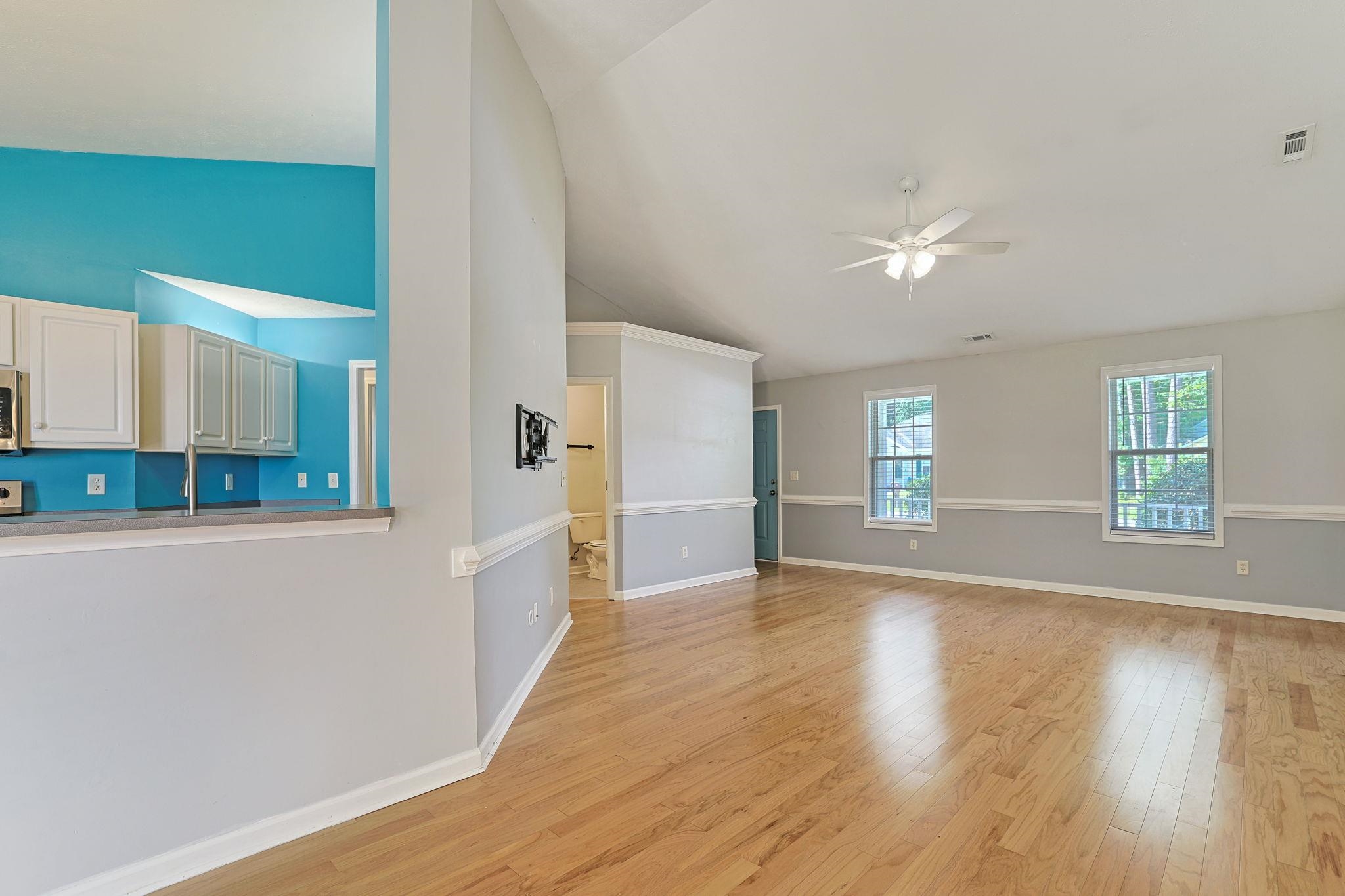 3648 Eagle Trace Dr. Property Photo 5