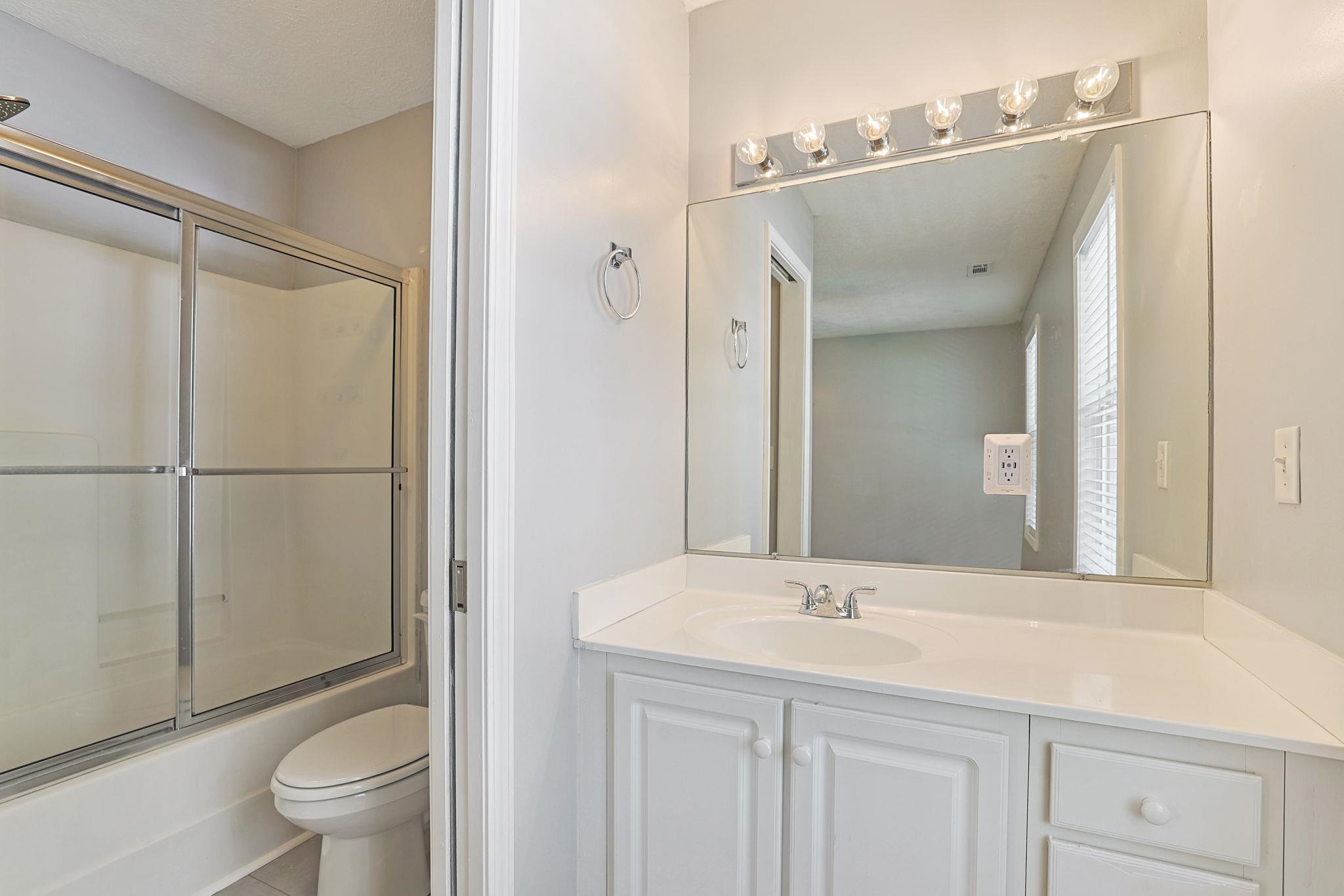 3648 Eagle Trace Dr. Property Photo 14