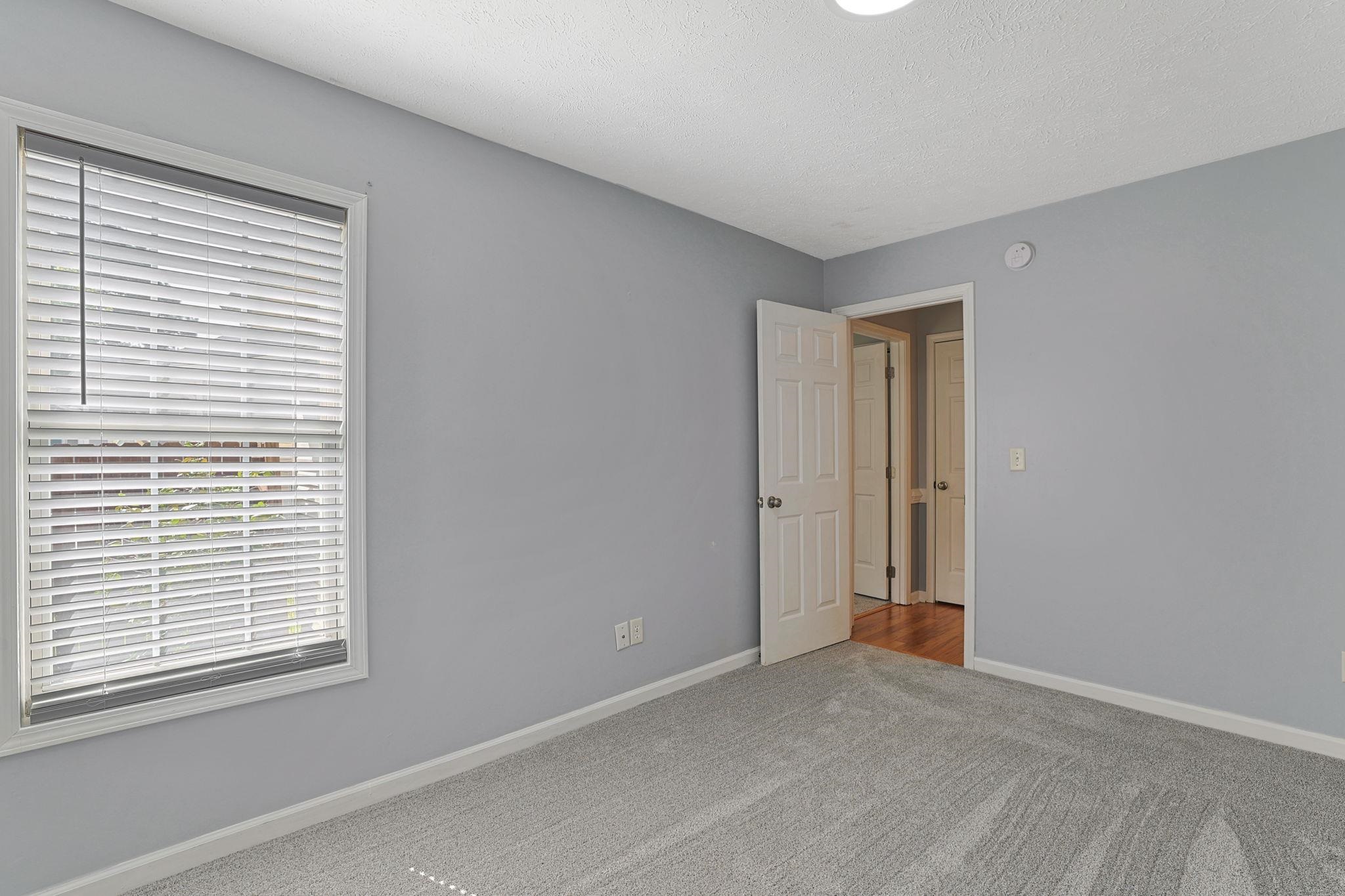 3648 Eagle Trace Dr. Property Photo 18
