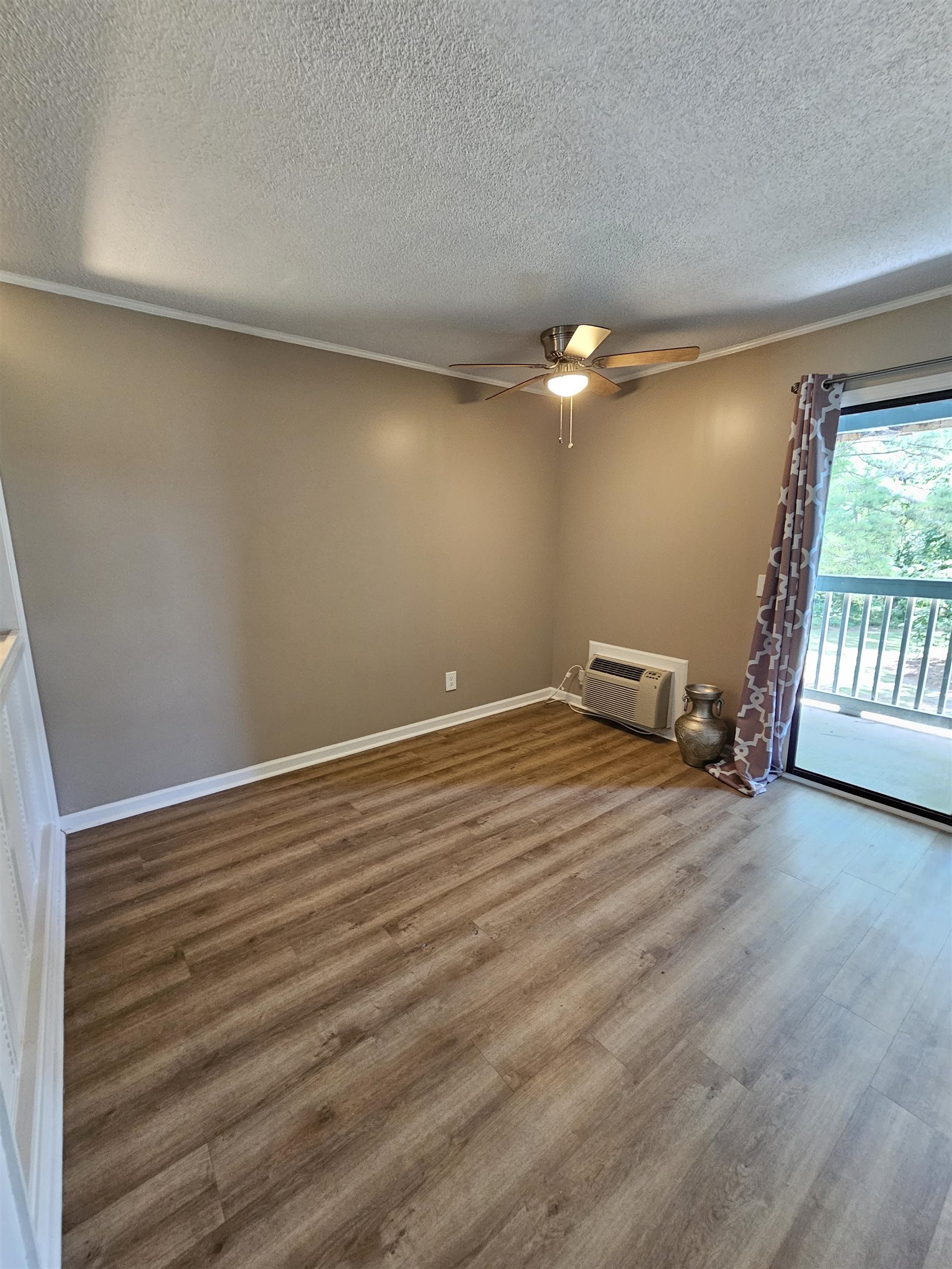 610 Putters Ln. Property Photo 8