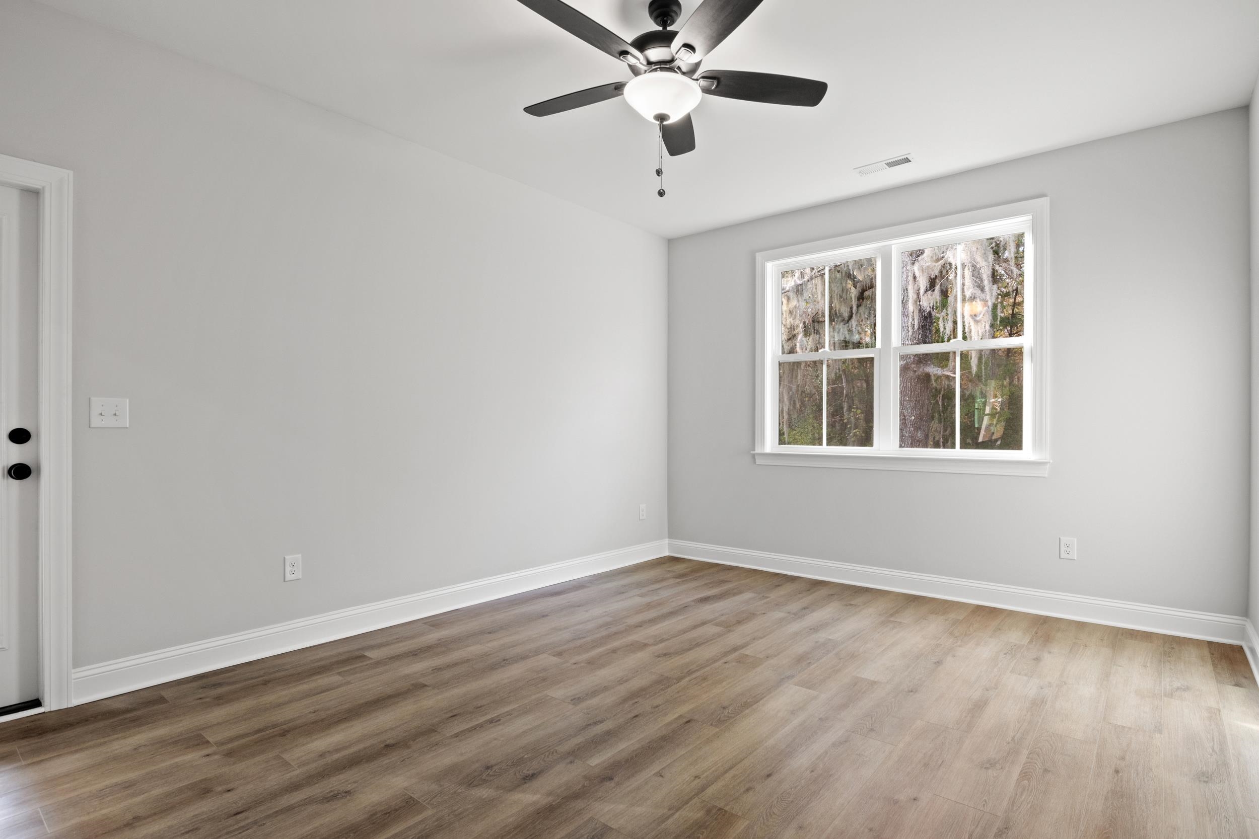 1101 Crooked Hook Rd. Property Photo 17