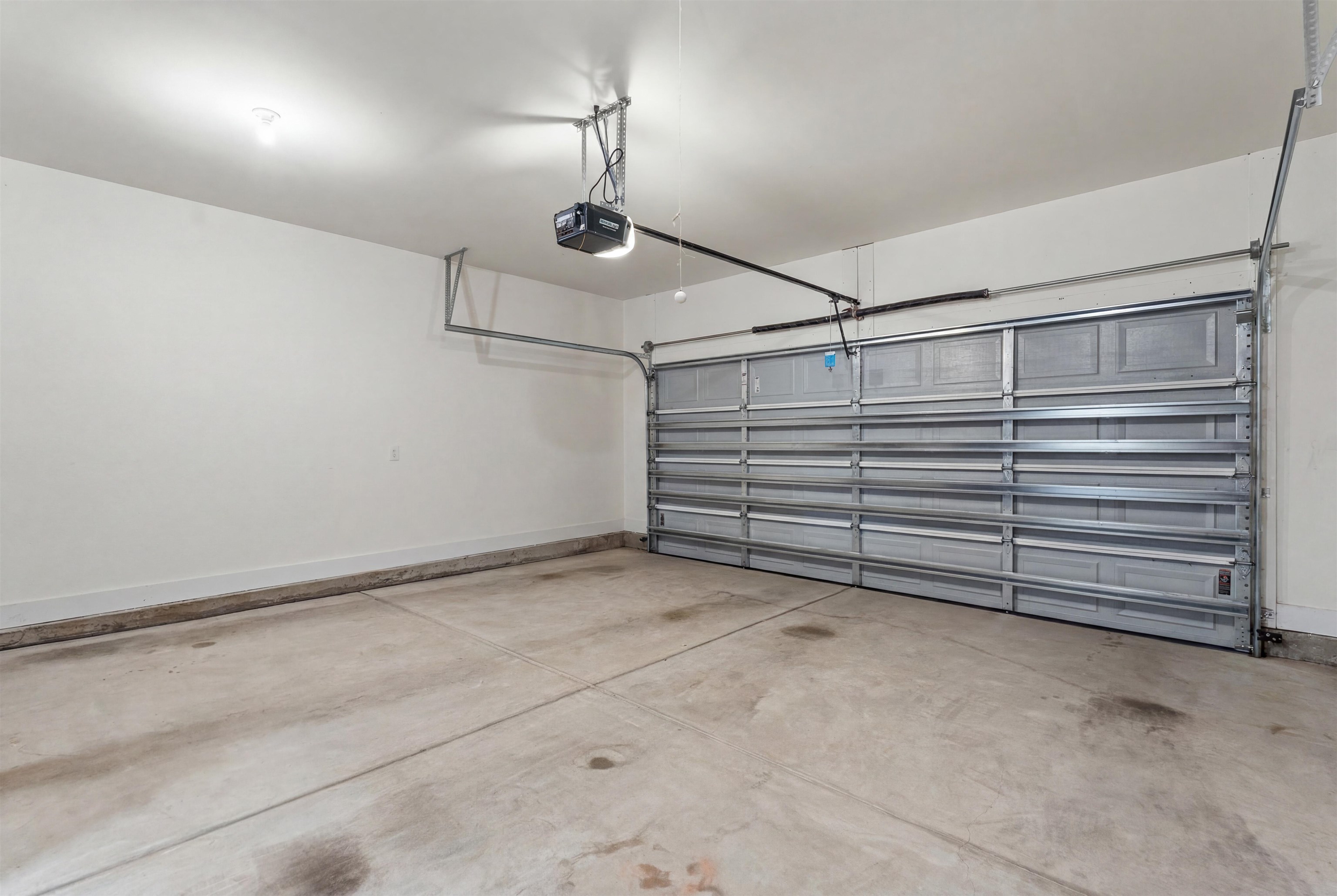 1052 Jase Dr. Property Photo 36