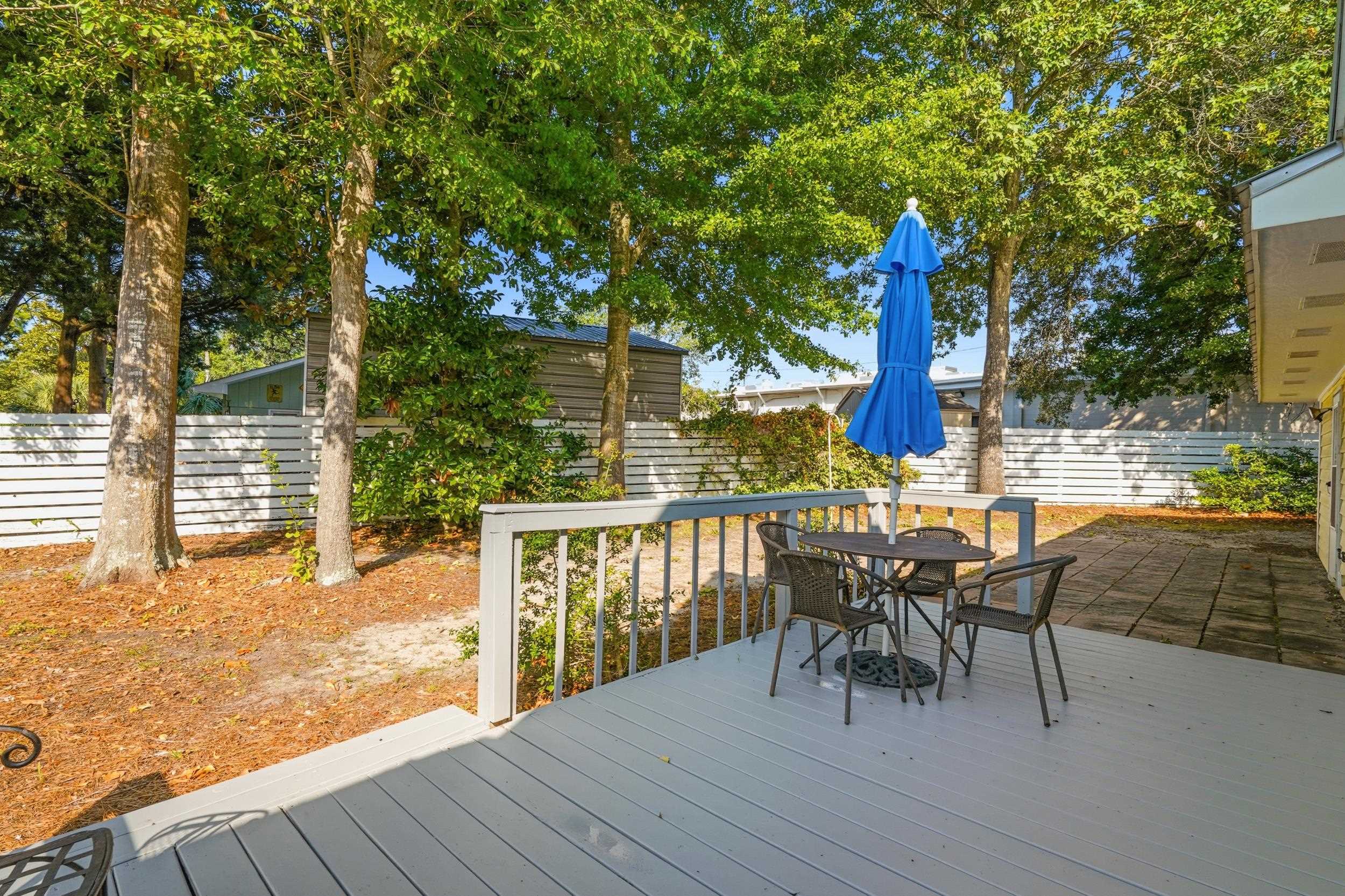 411 Sunset Trail Property Photo 3