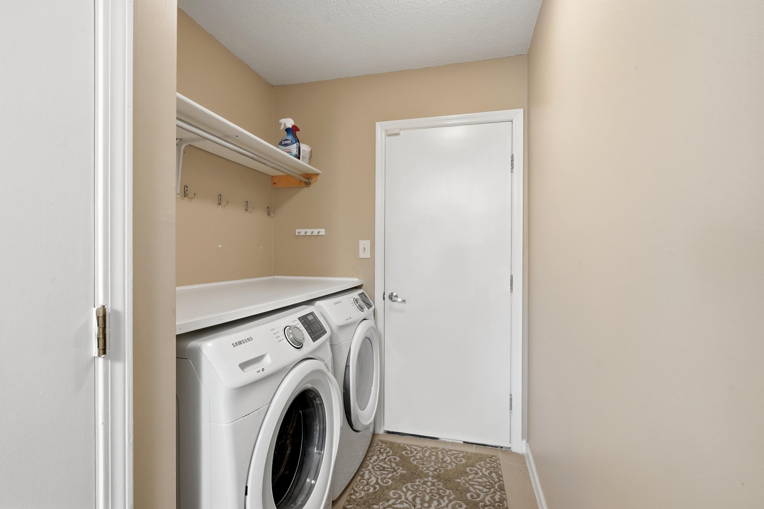 411 Sunset Trail Property Photo 22