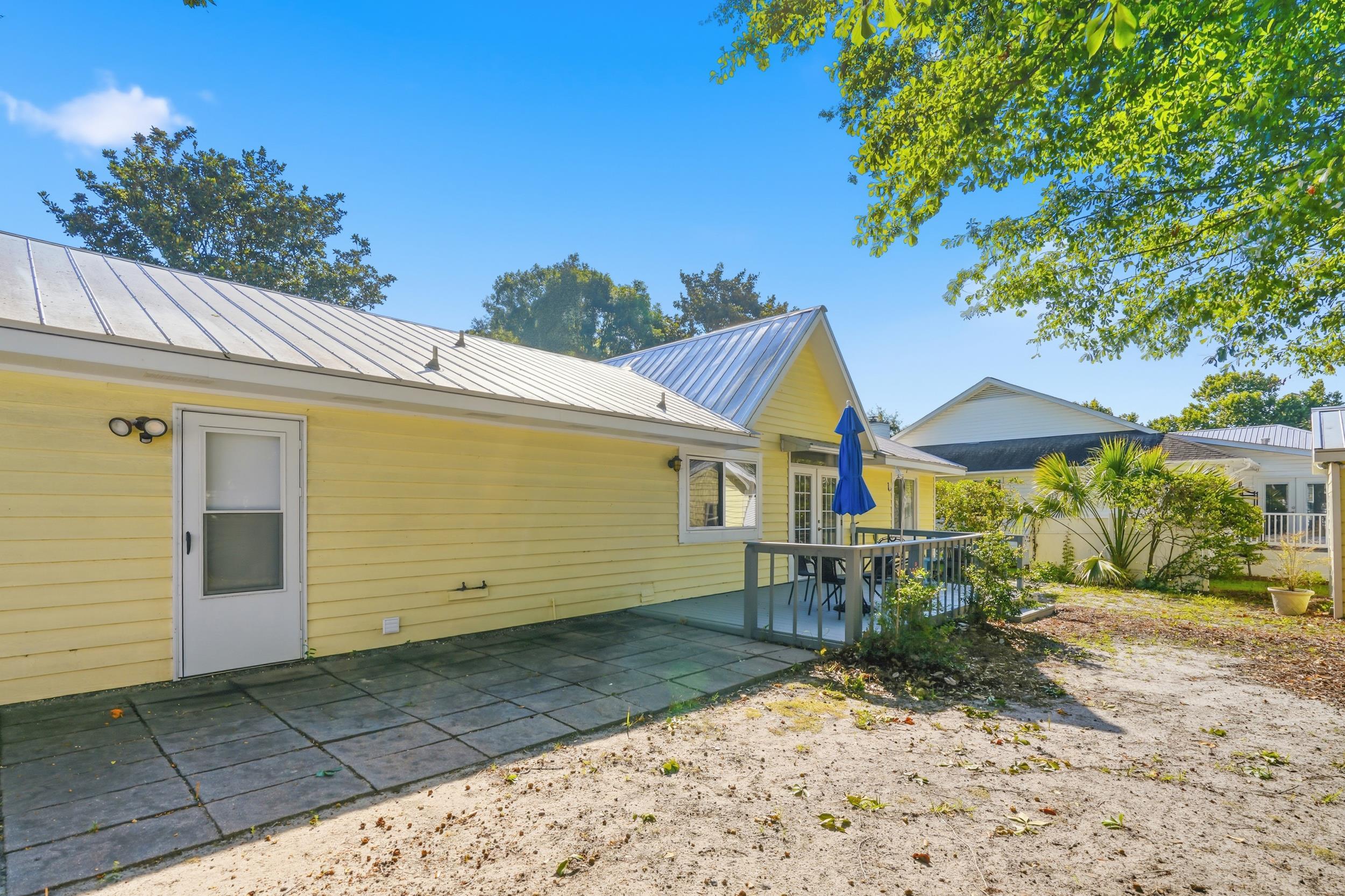 411 Sunset Trail Property Photo 23