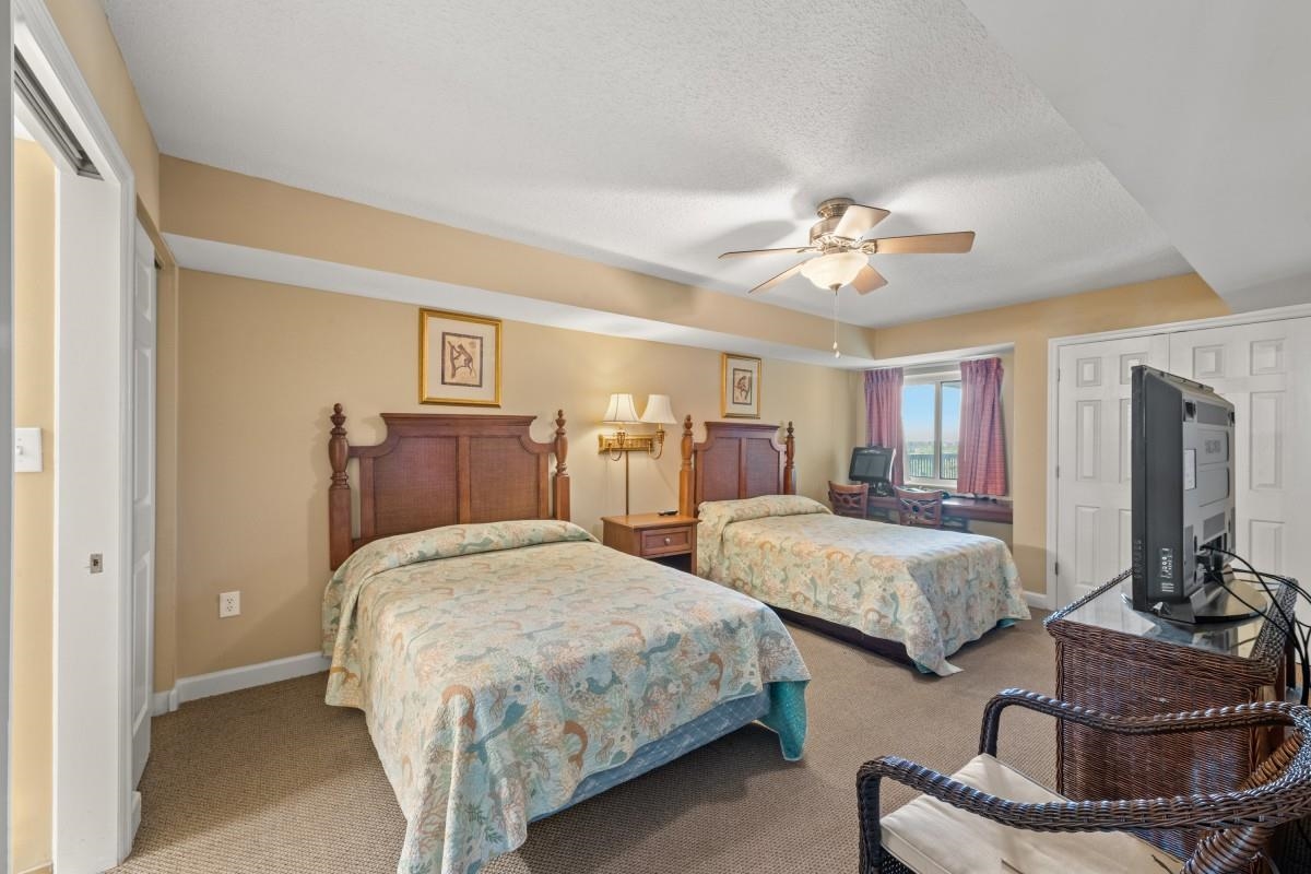 1707 Perrin Dr. Property Photo 15