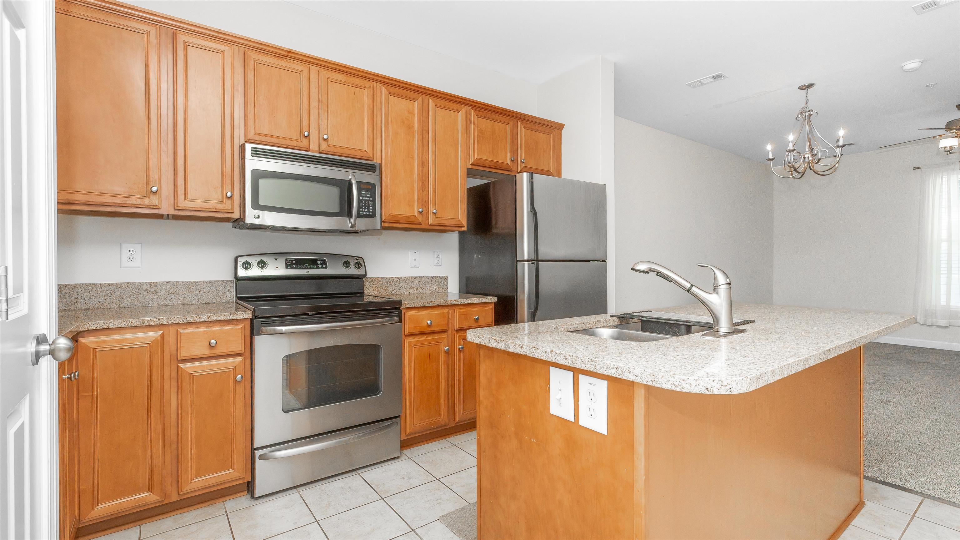 2954 Yancey Way Property Photo 8