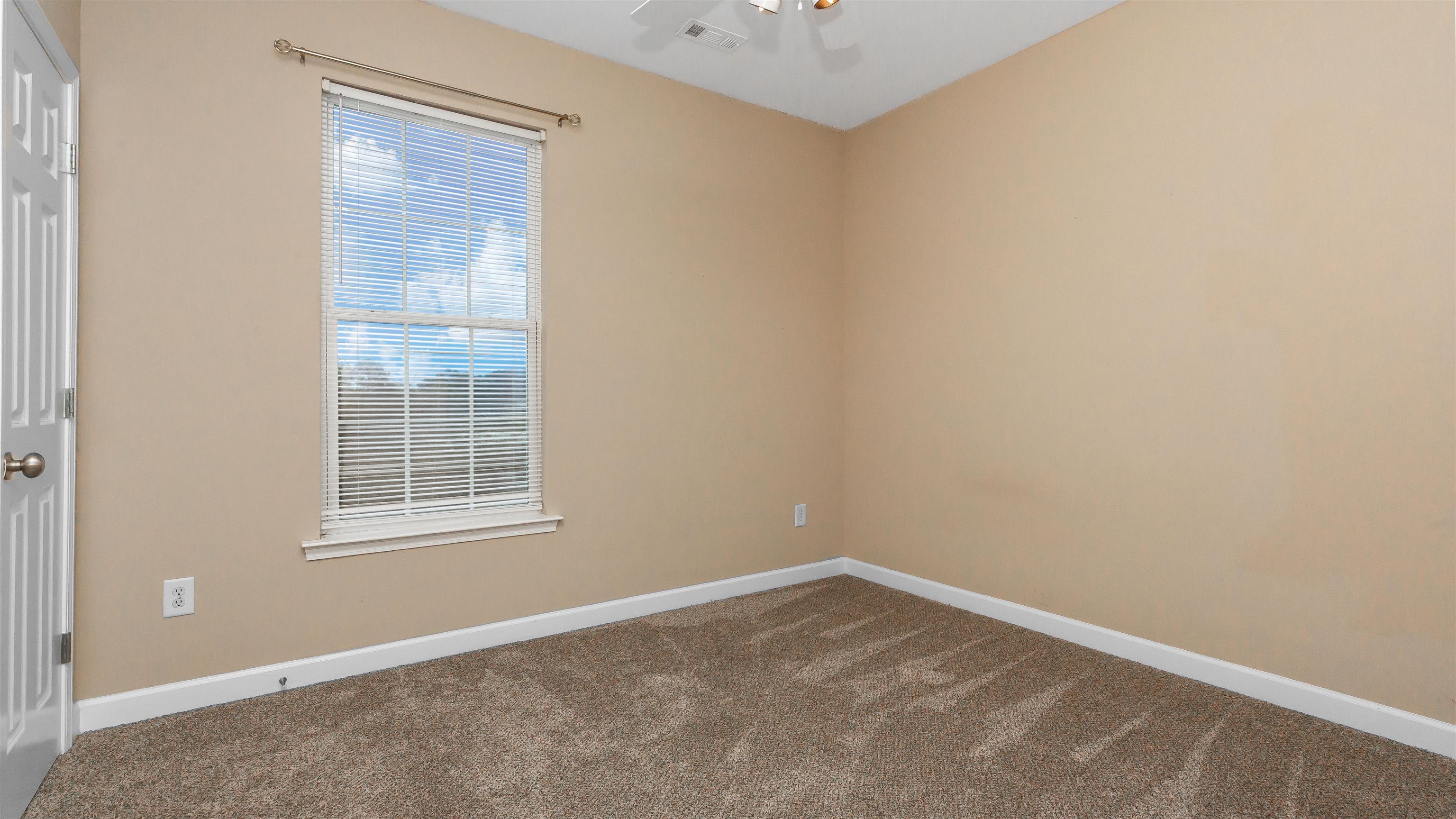 2954 Yancey Way Property Photo 27
