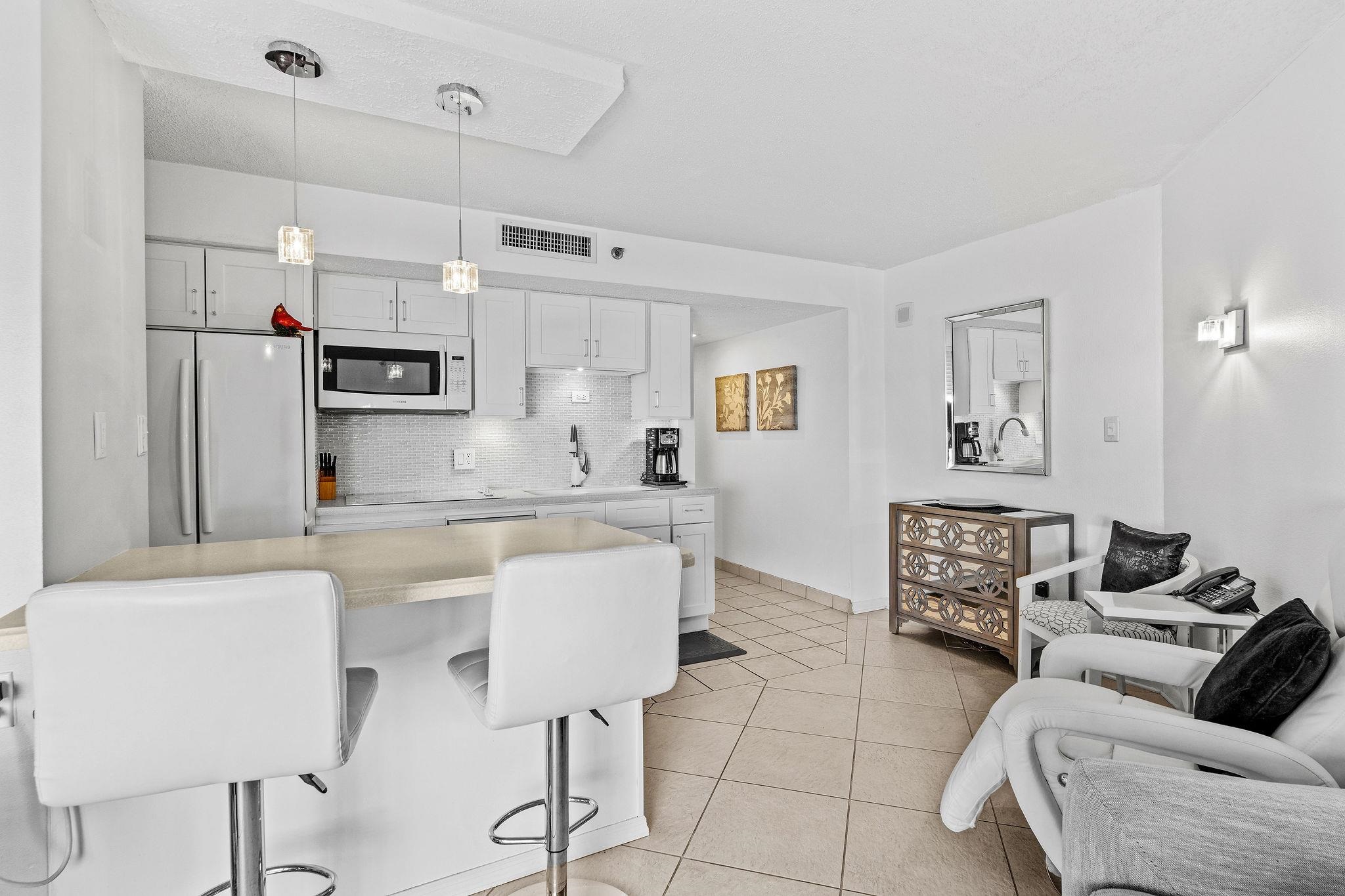 5523 North Ocean Blvd. Property Photo 4