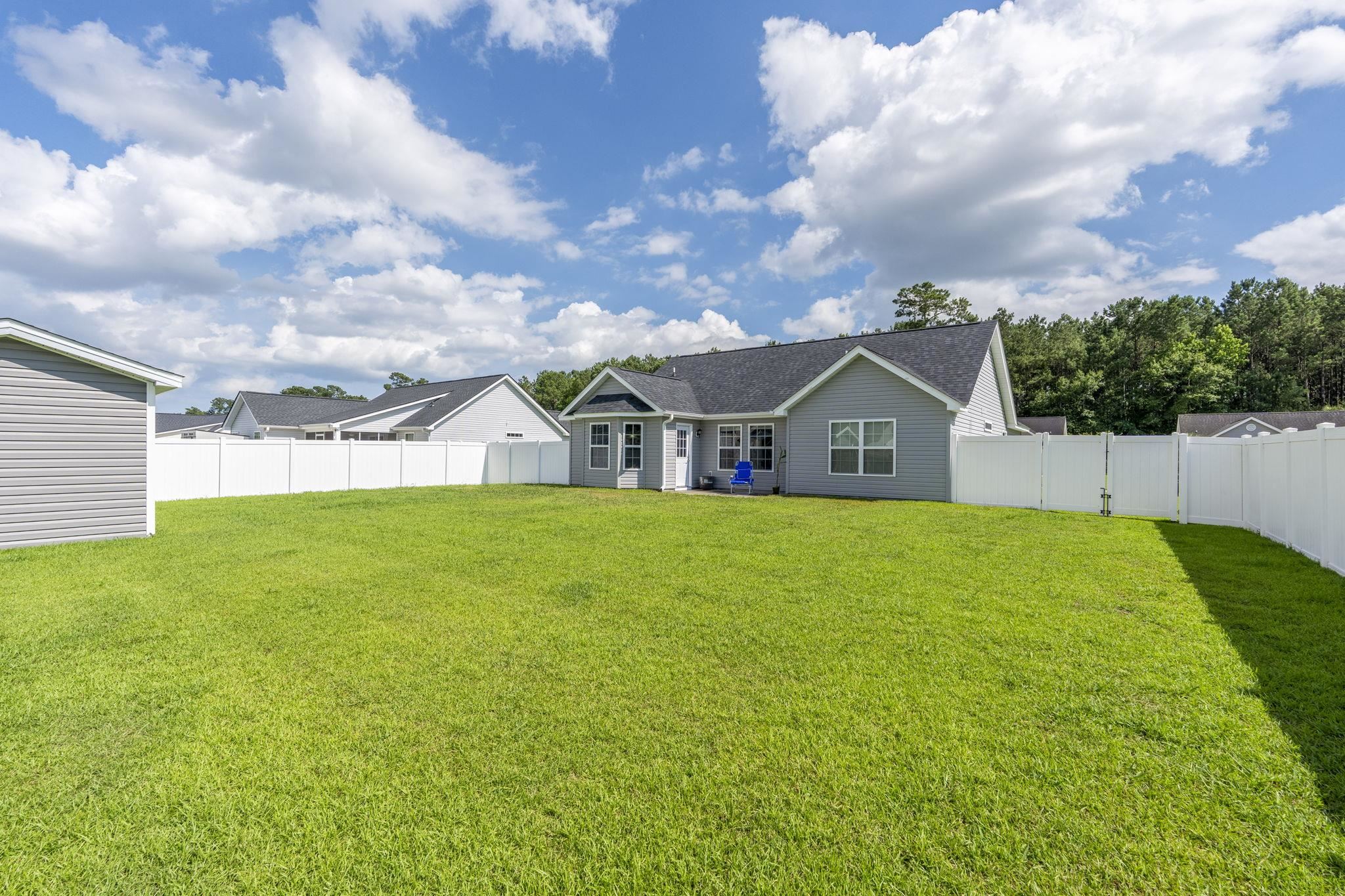 464 Carolina Woods Dr. Property Photo 28