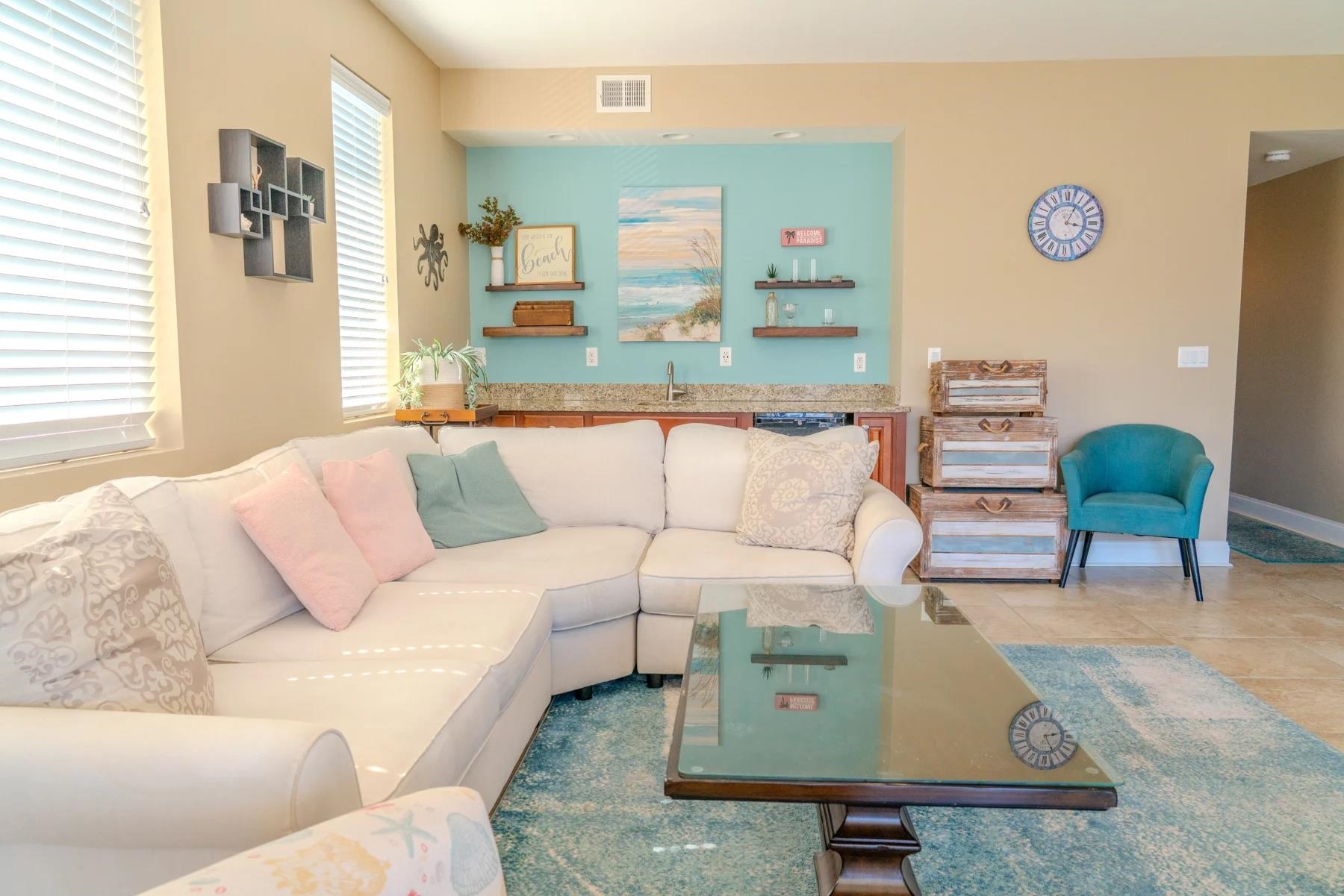 4604 Ocean Blvd. Property Photo 13