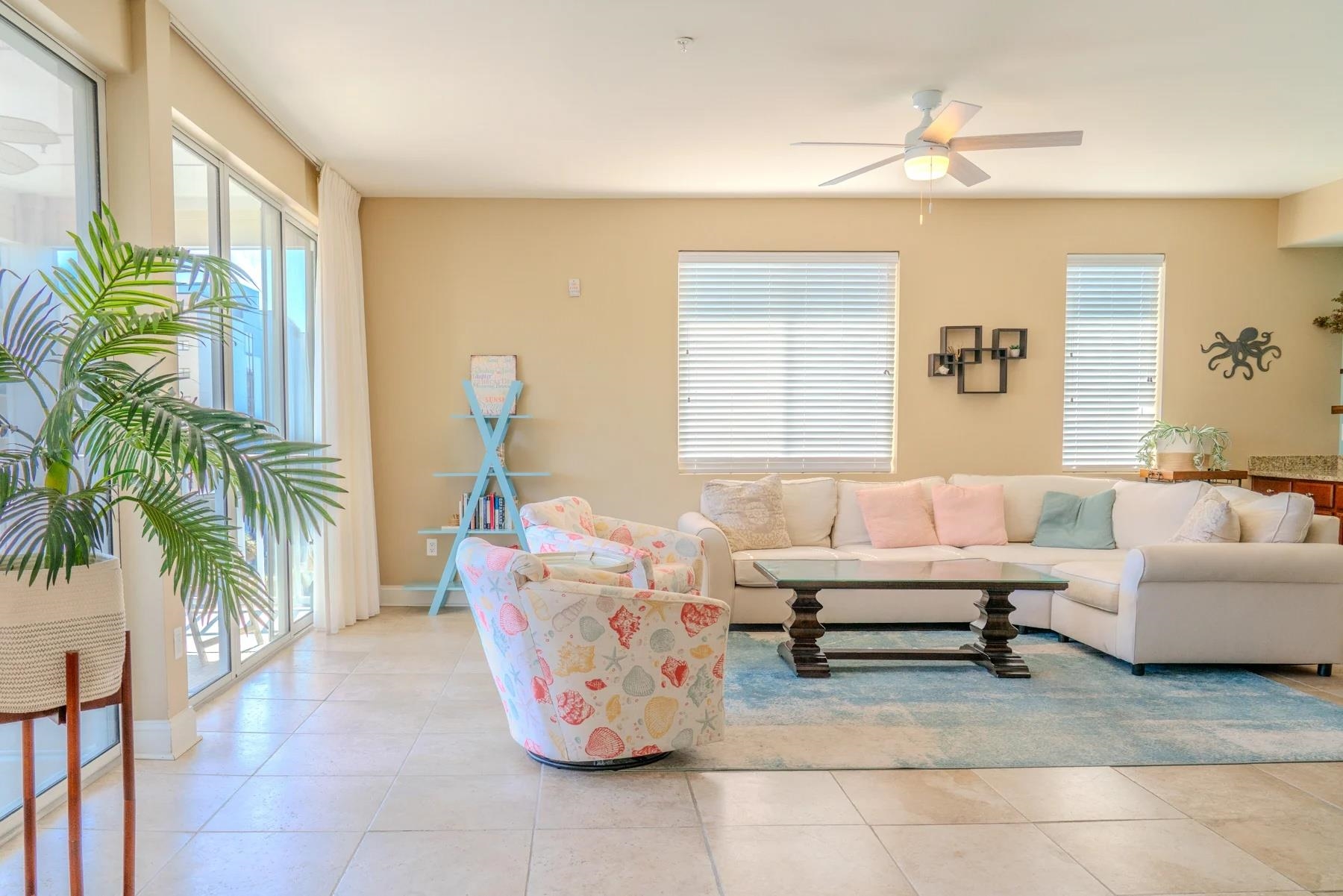 4604 Ocean Blvd. Property Photo 17